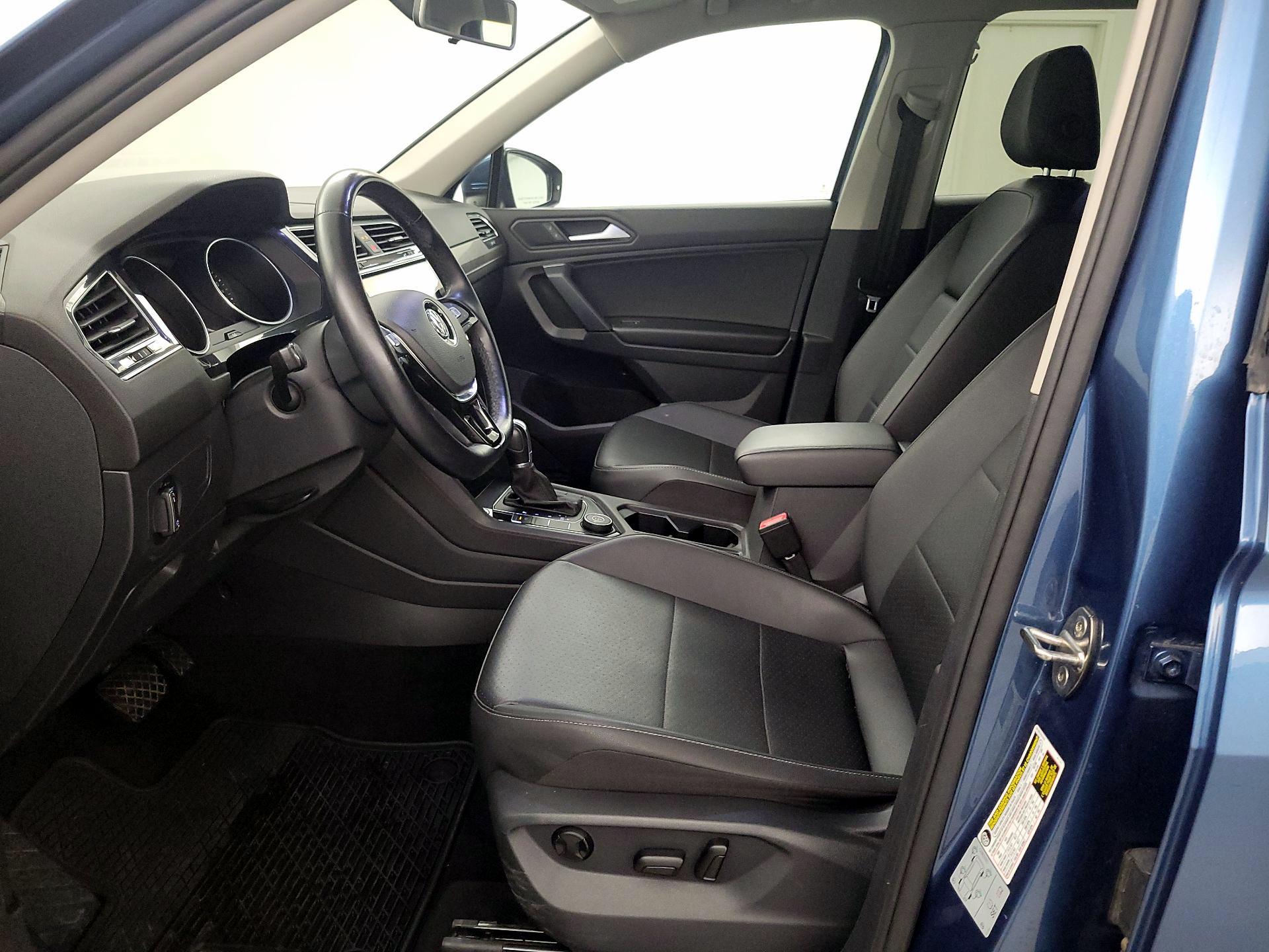 Thumbnail: 2019 Volkswagen Tiguan - 11