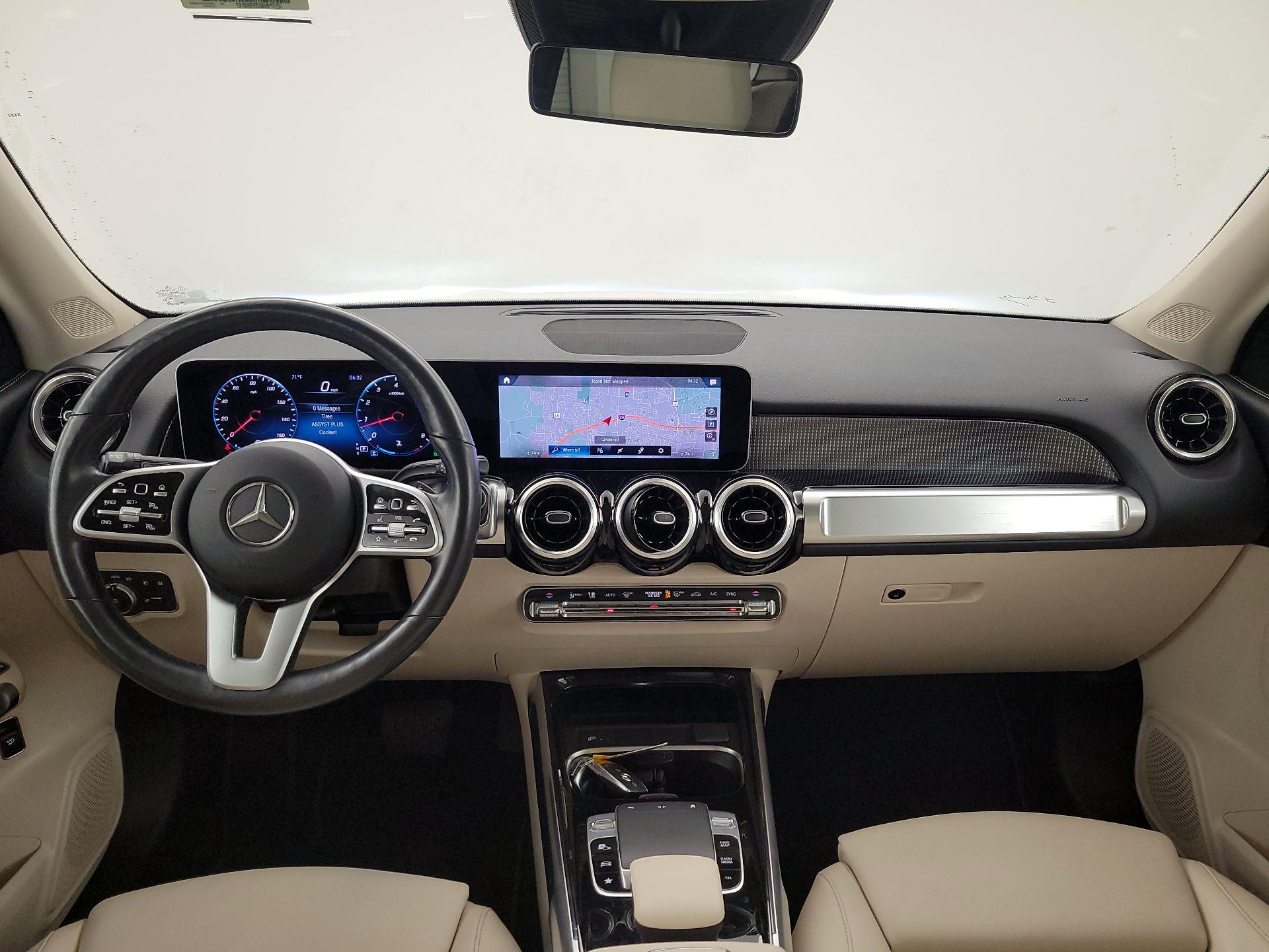 Thumbnail: 2020 Mercedes-Benz GLB - 9