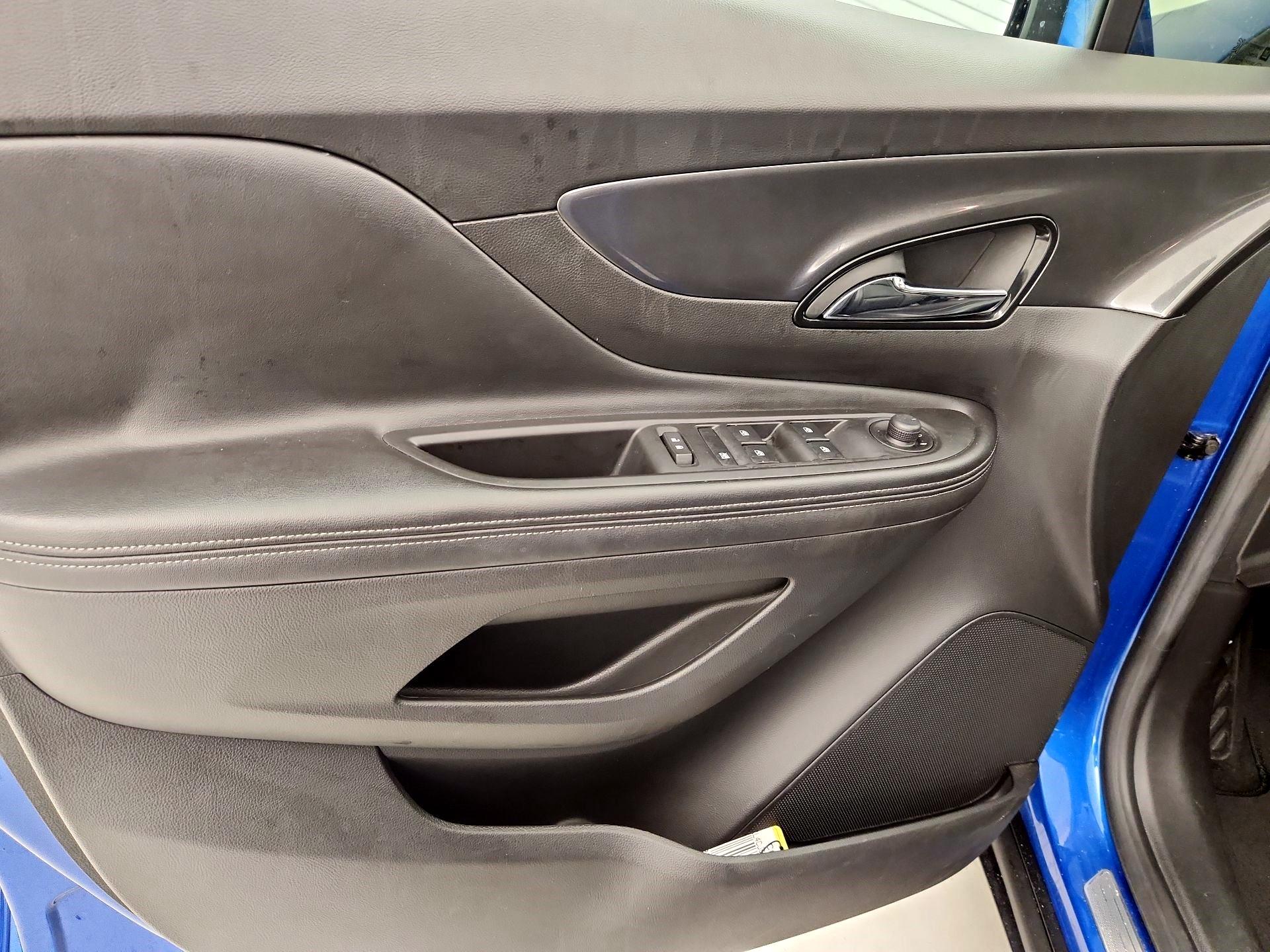 Thumbnail: 2018 Buick Encore - 12