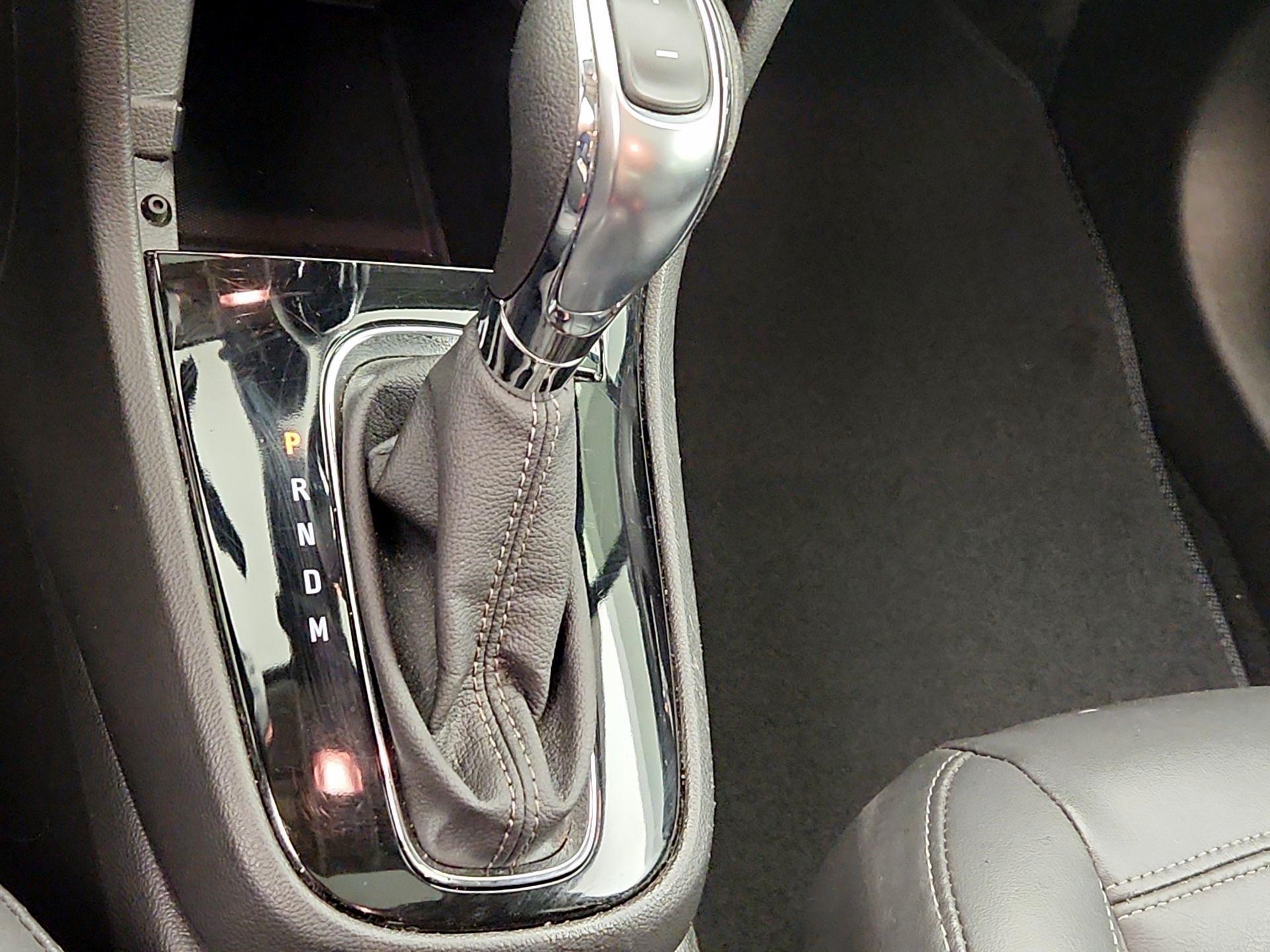 Thumbnail: 2018 Buick Encore - 18