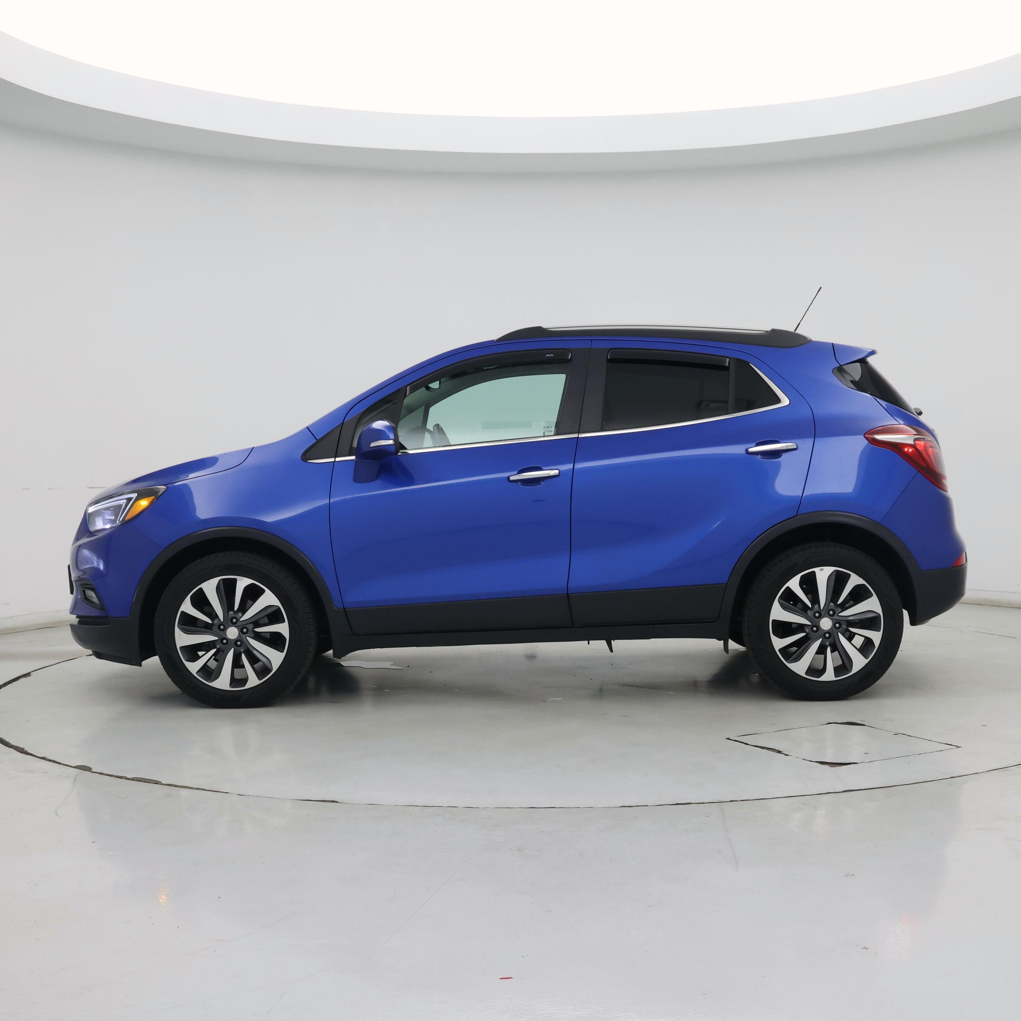 Thumbnail: 2018 Buick Encore - 3