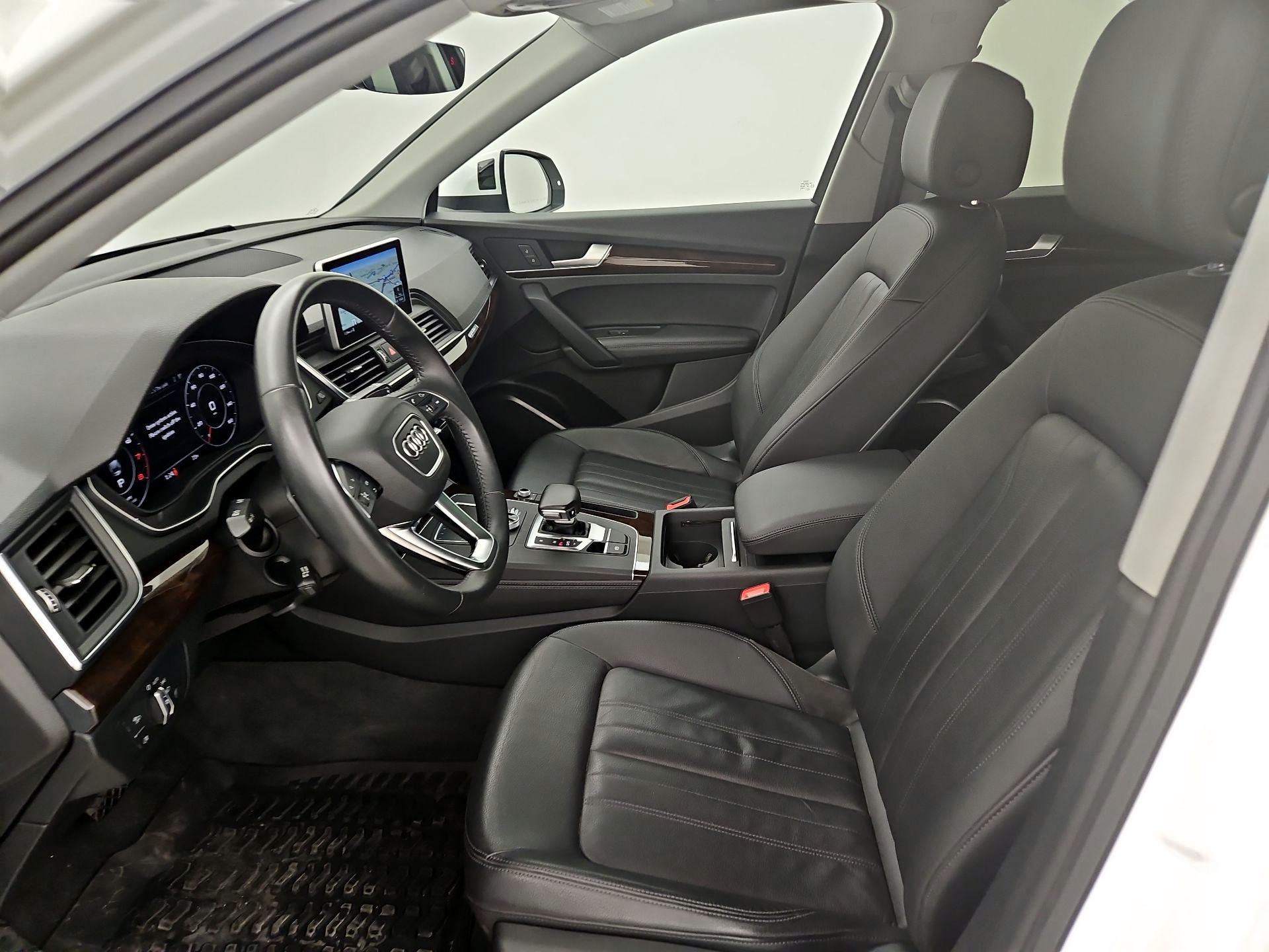 Thumbnail: 2019 Audi Q5 - 11