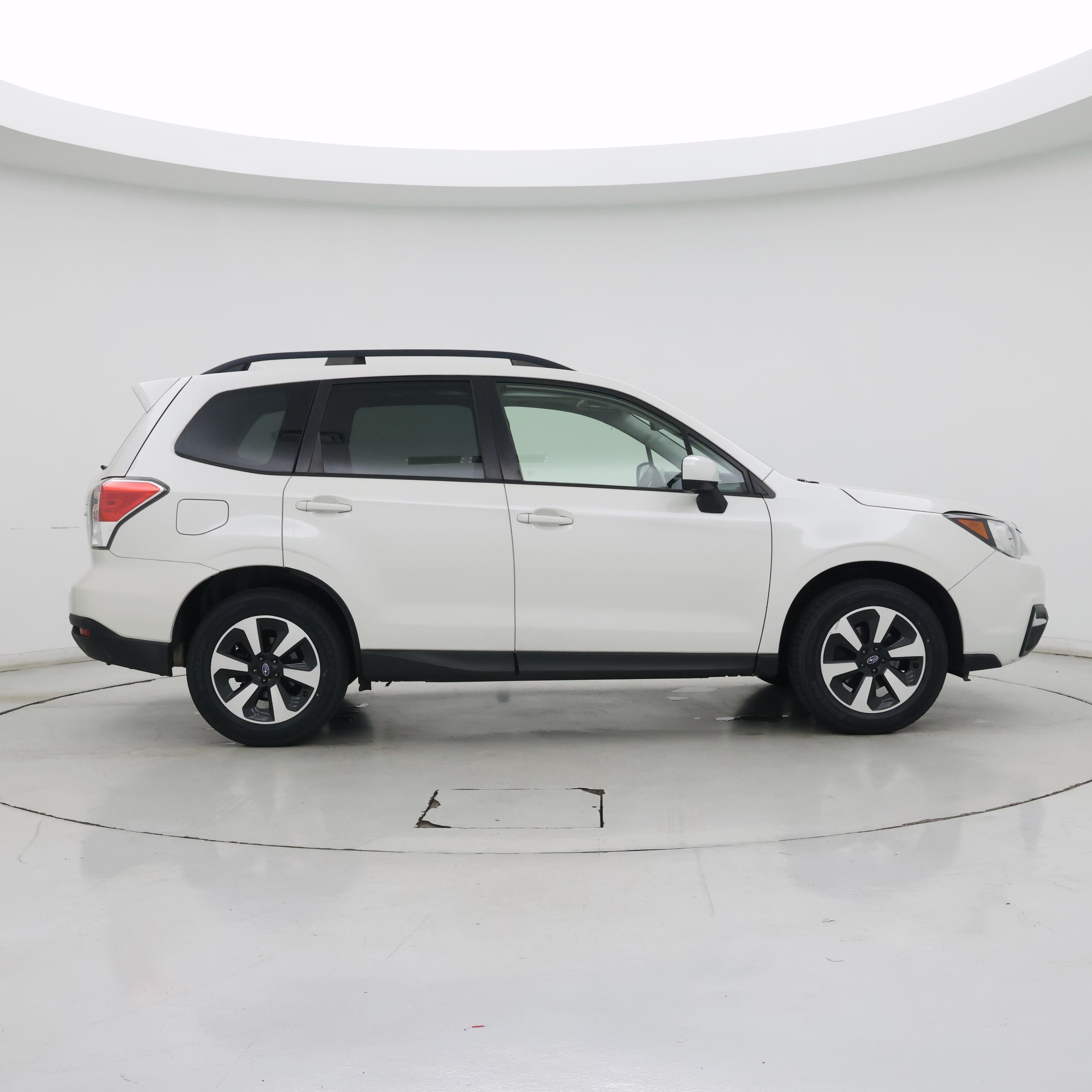 Thumbnail: 2018 Subaru Forester - 7