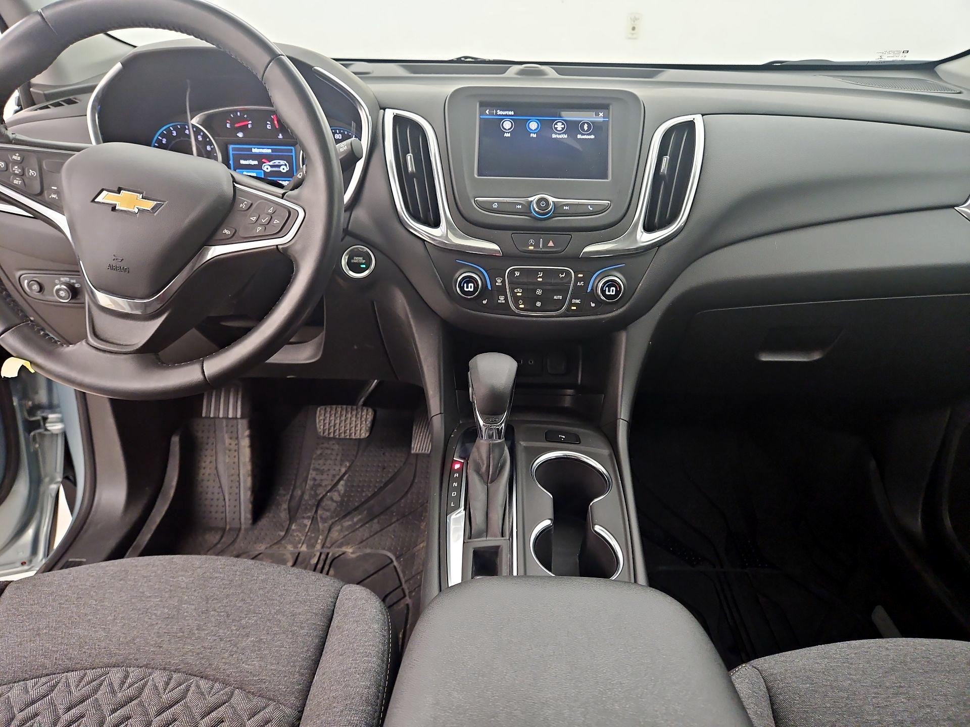 Thumbnail: 2022 Chevrolet Equinox - 9