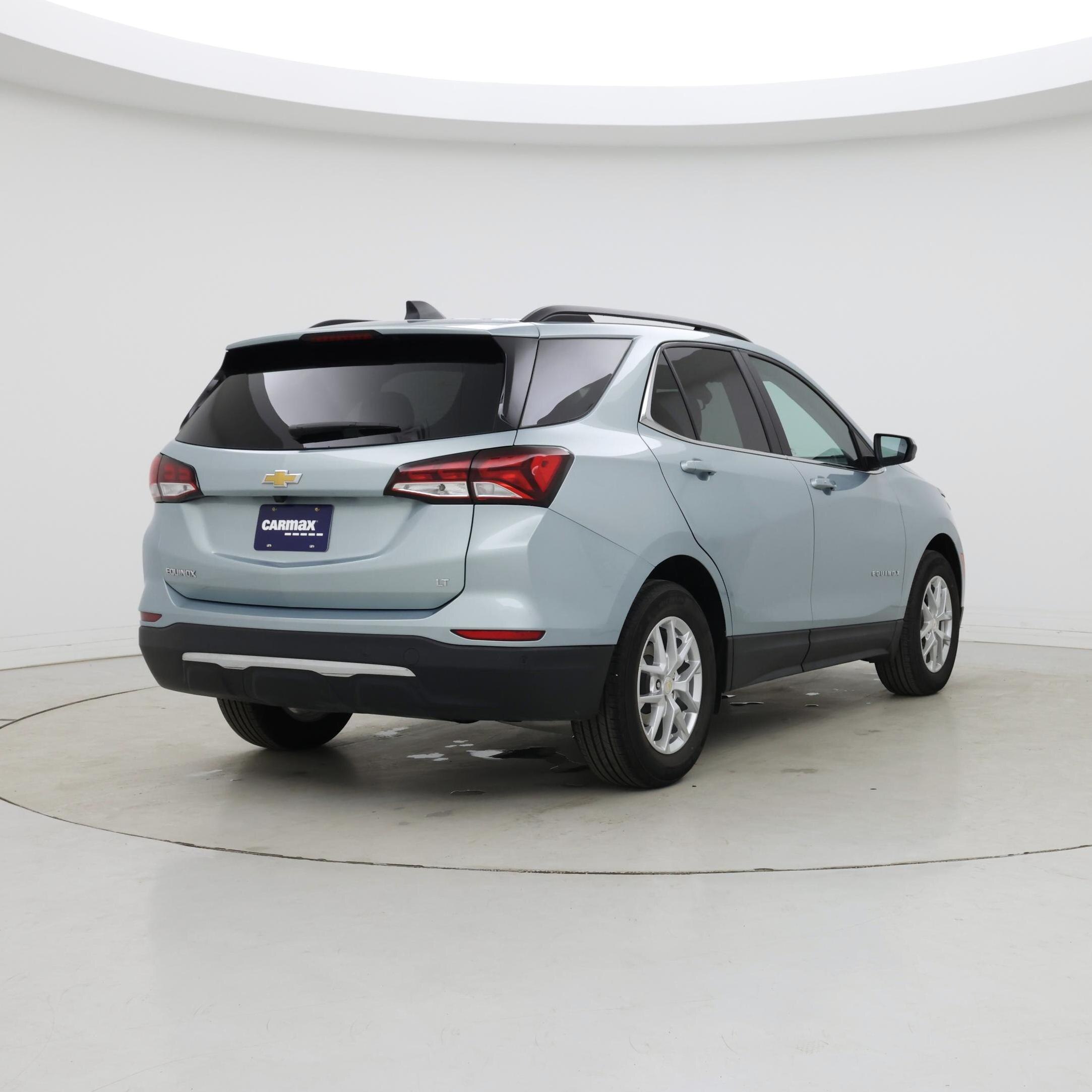 Thumbnail: 2022 Chevrolet Equinox - 8