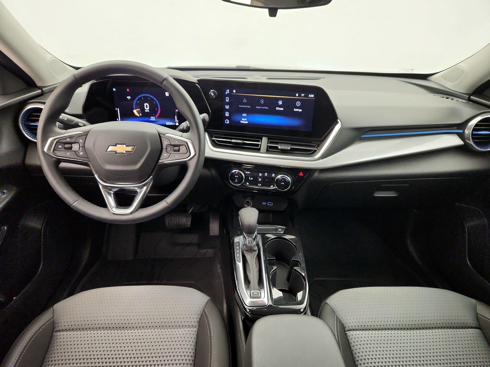 Thumbnail: 2024 Chevrolet Trax - 9