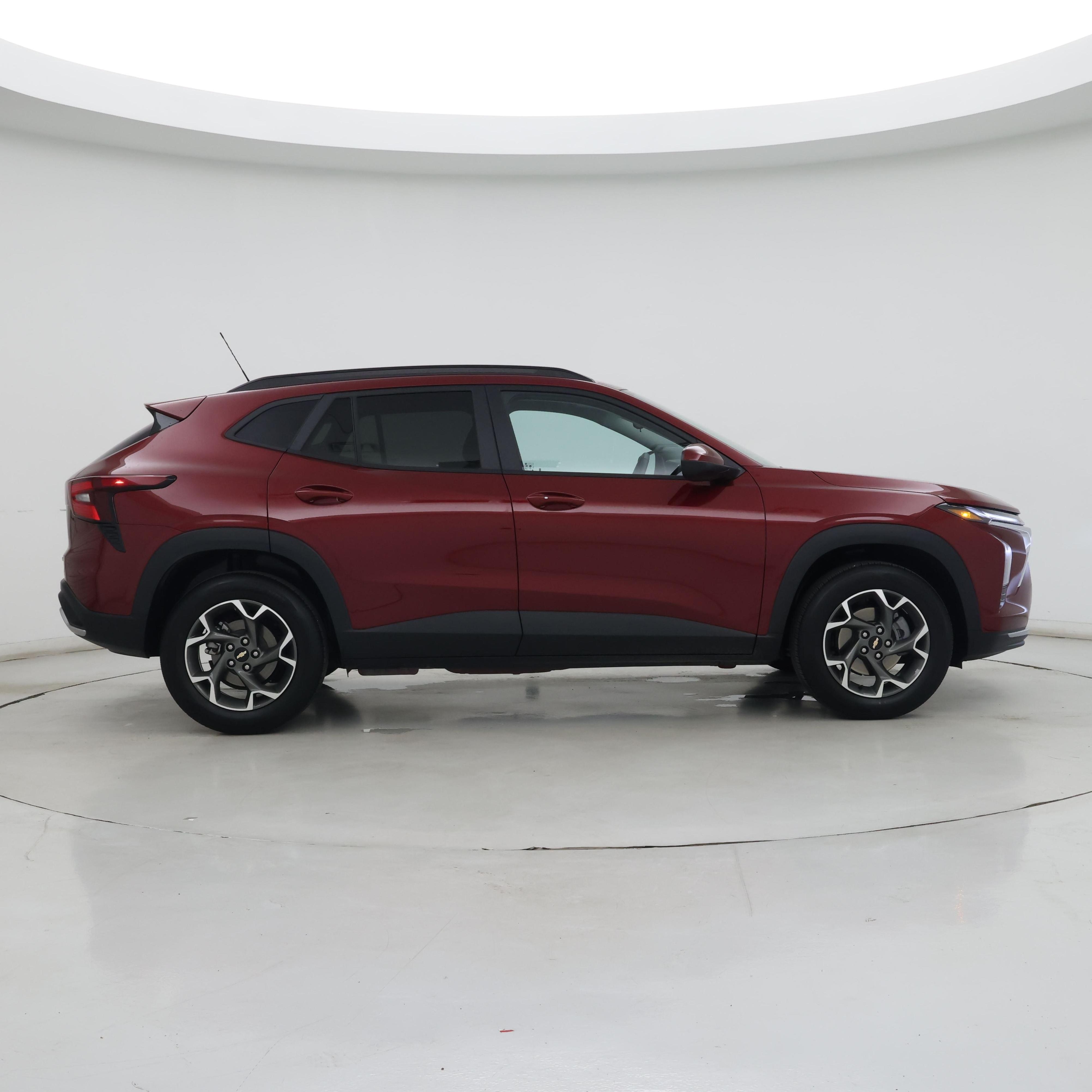 Thumbnail: 2024 Chevrolet Trax - 7