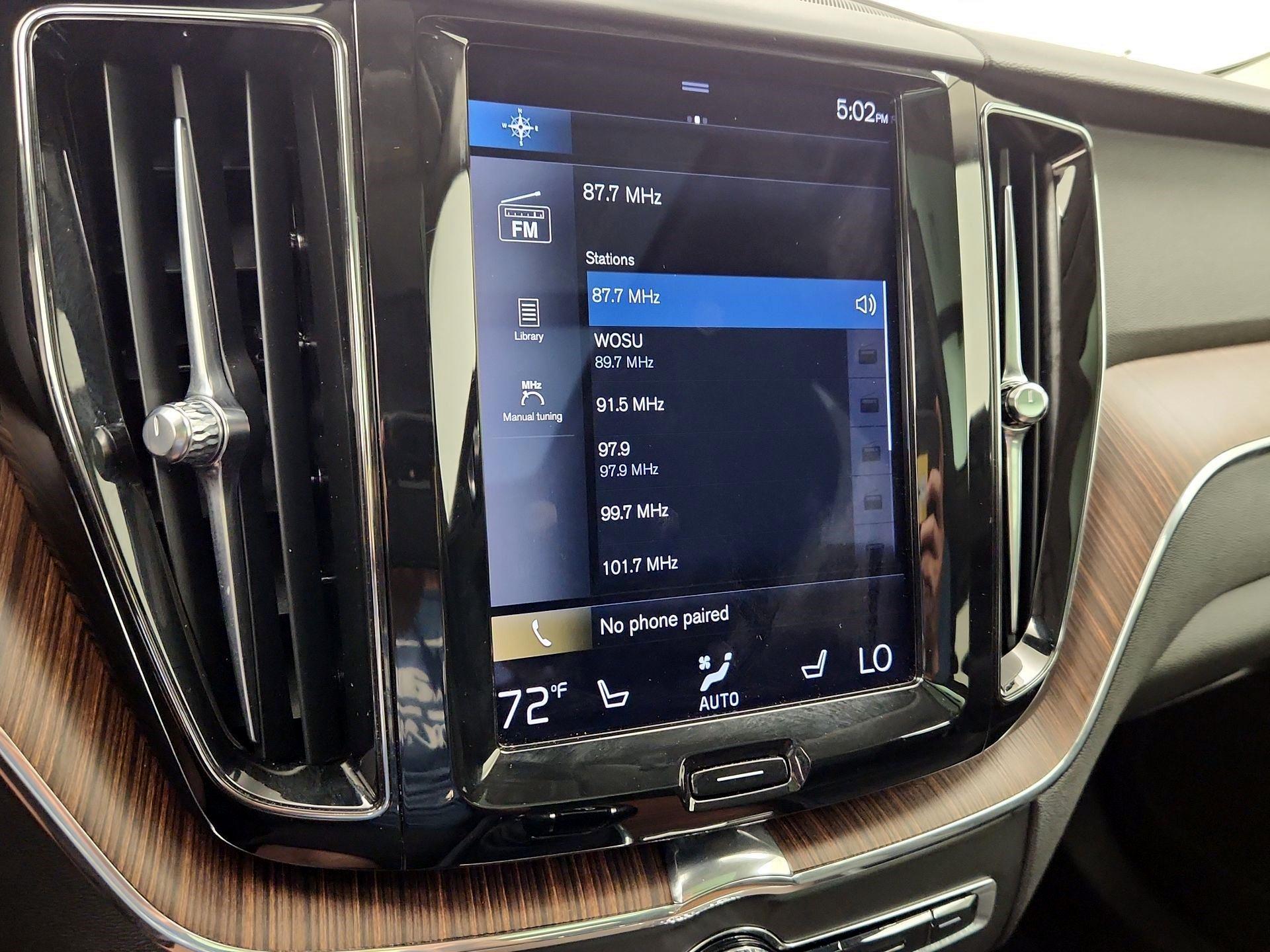Thumbnail: 2021 Volvo XC60 - 15