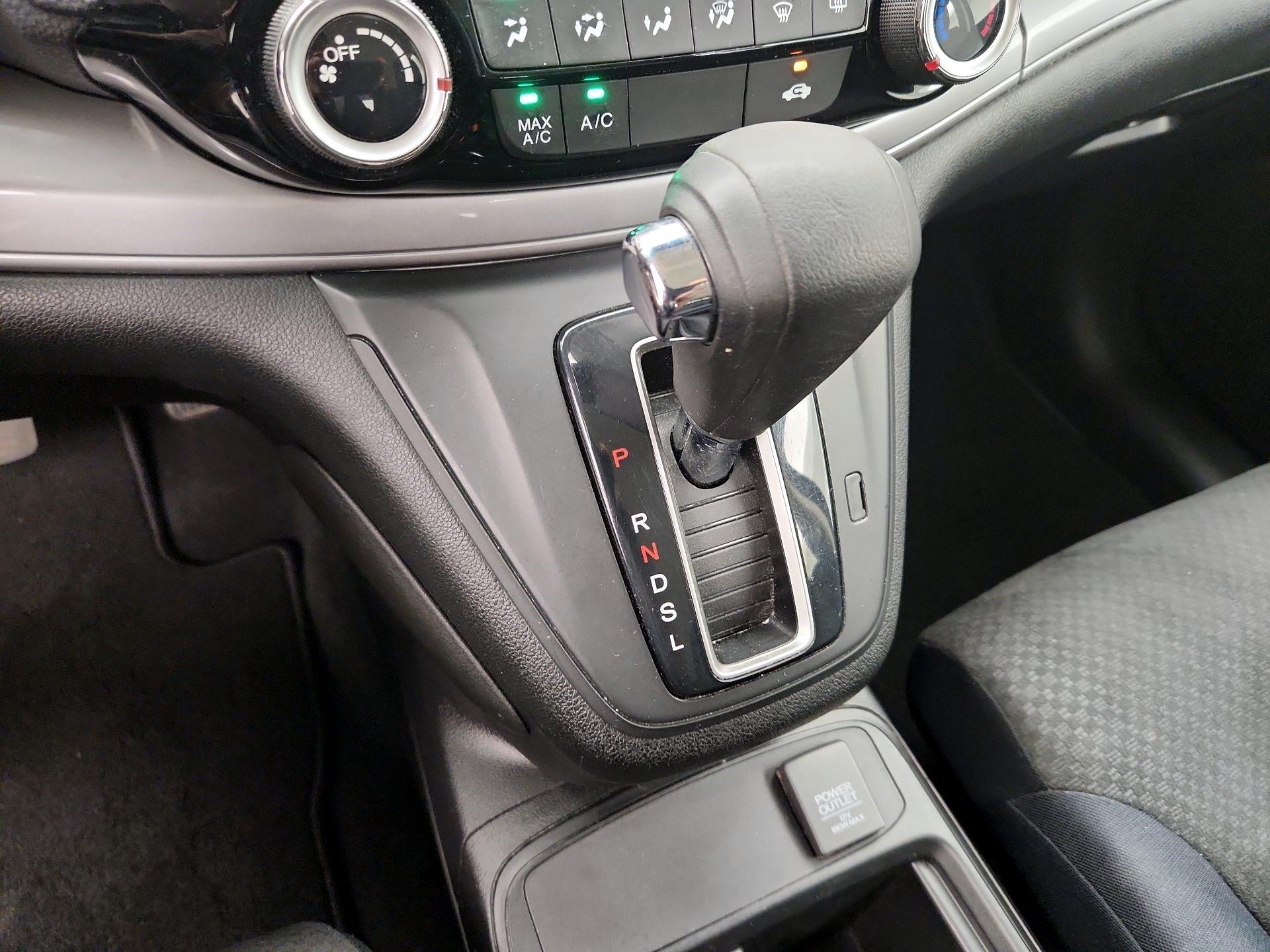 Thumbnail: 2015 Honda CR-V - 17