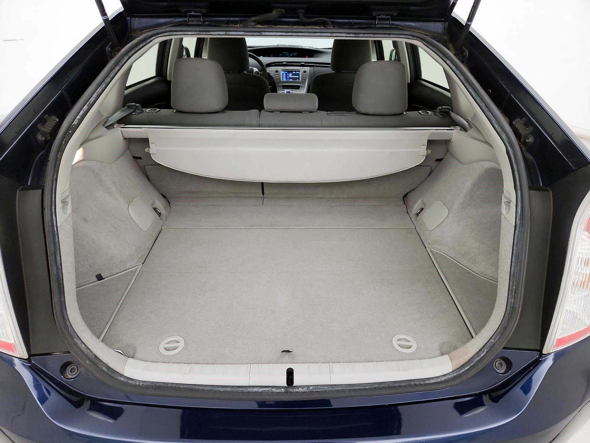 Thumbnail: 2014 Toyota Prius - 19