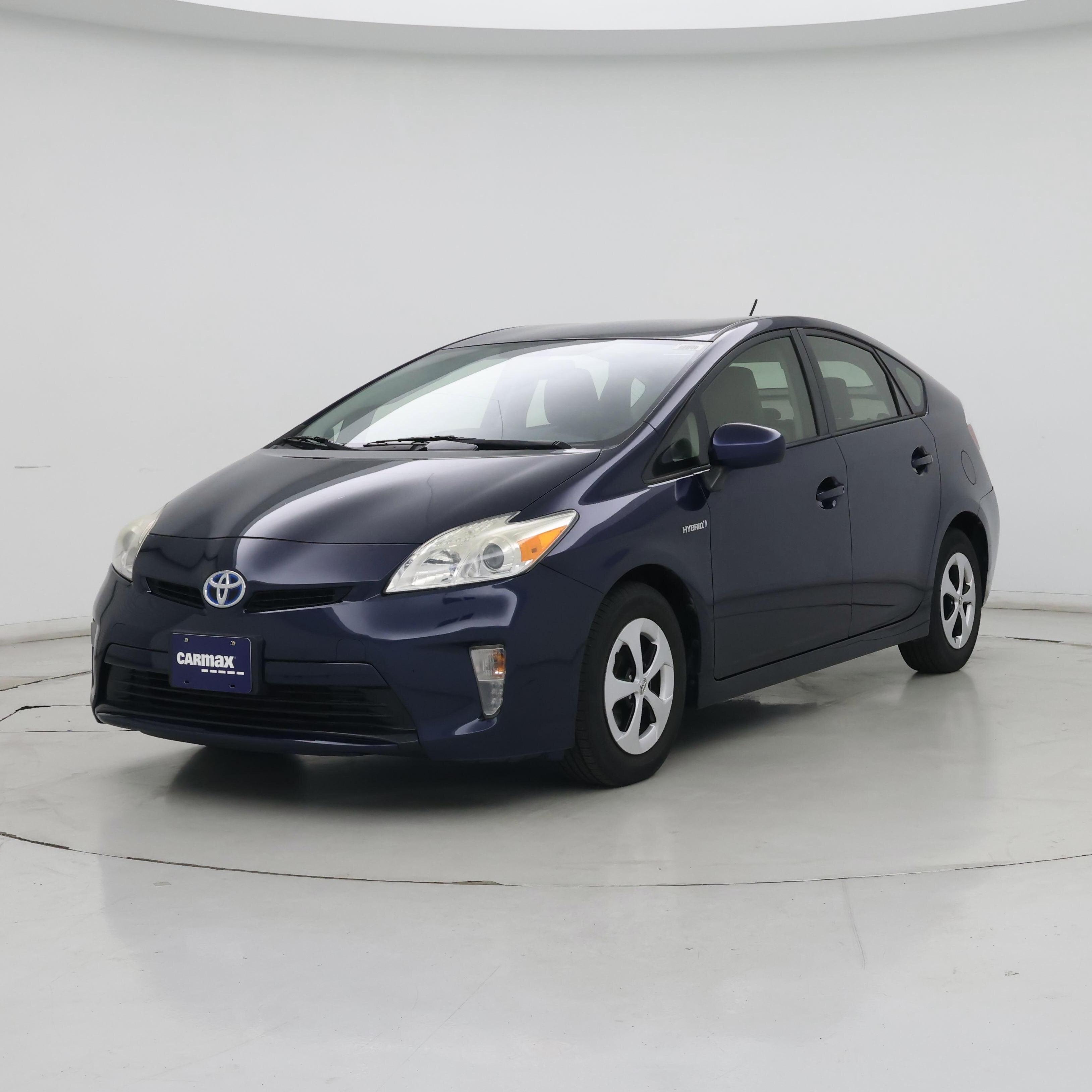 Thumbnail: 2014 Toyota Prius - 4
