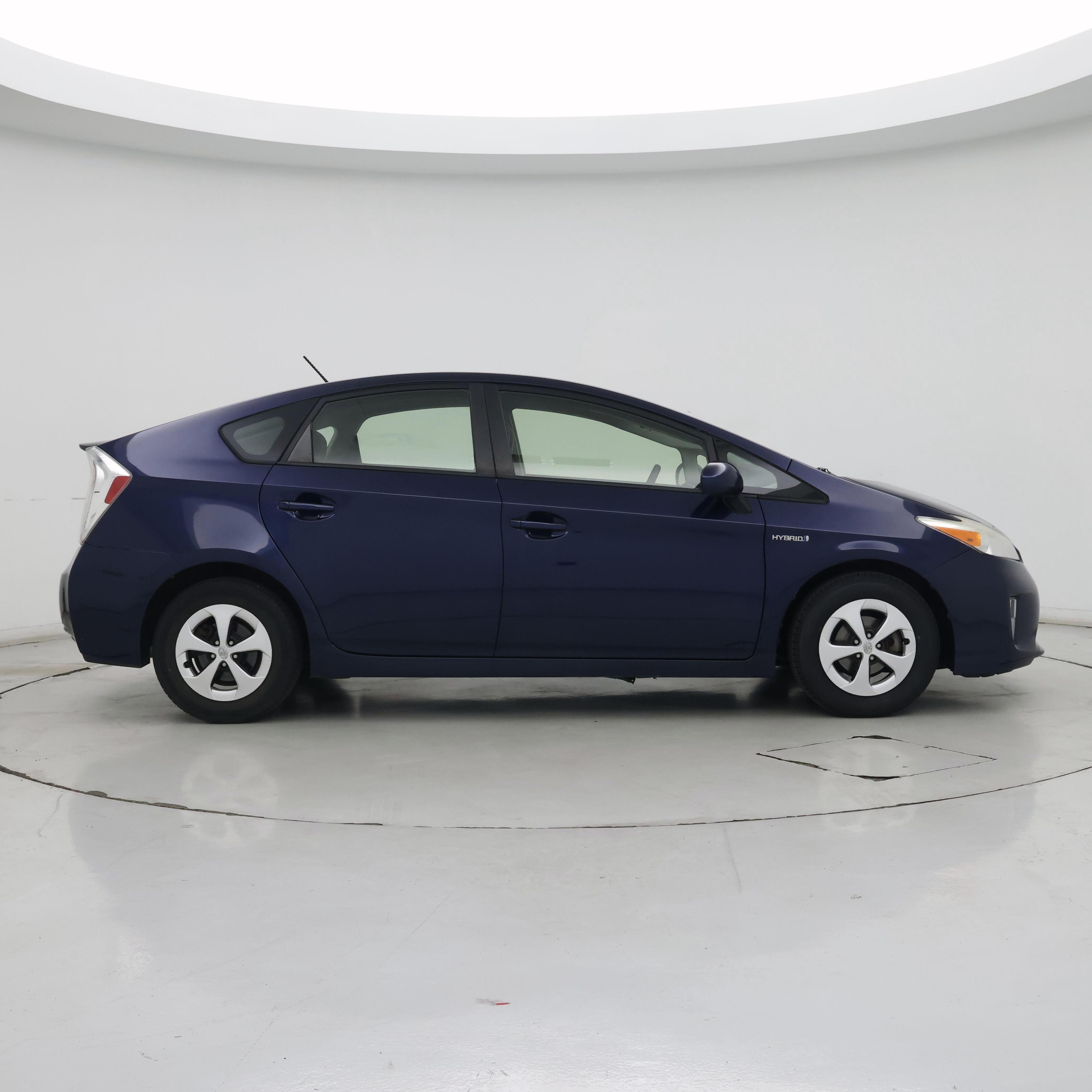 Thumbnail: 2014 Toyota Prius - 7