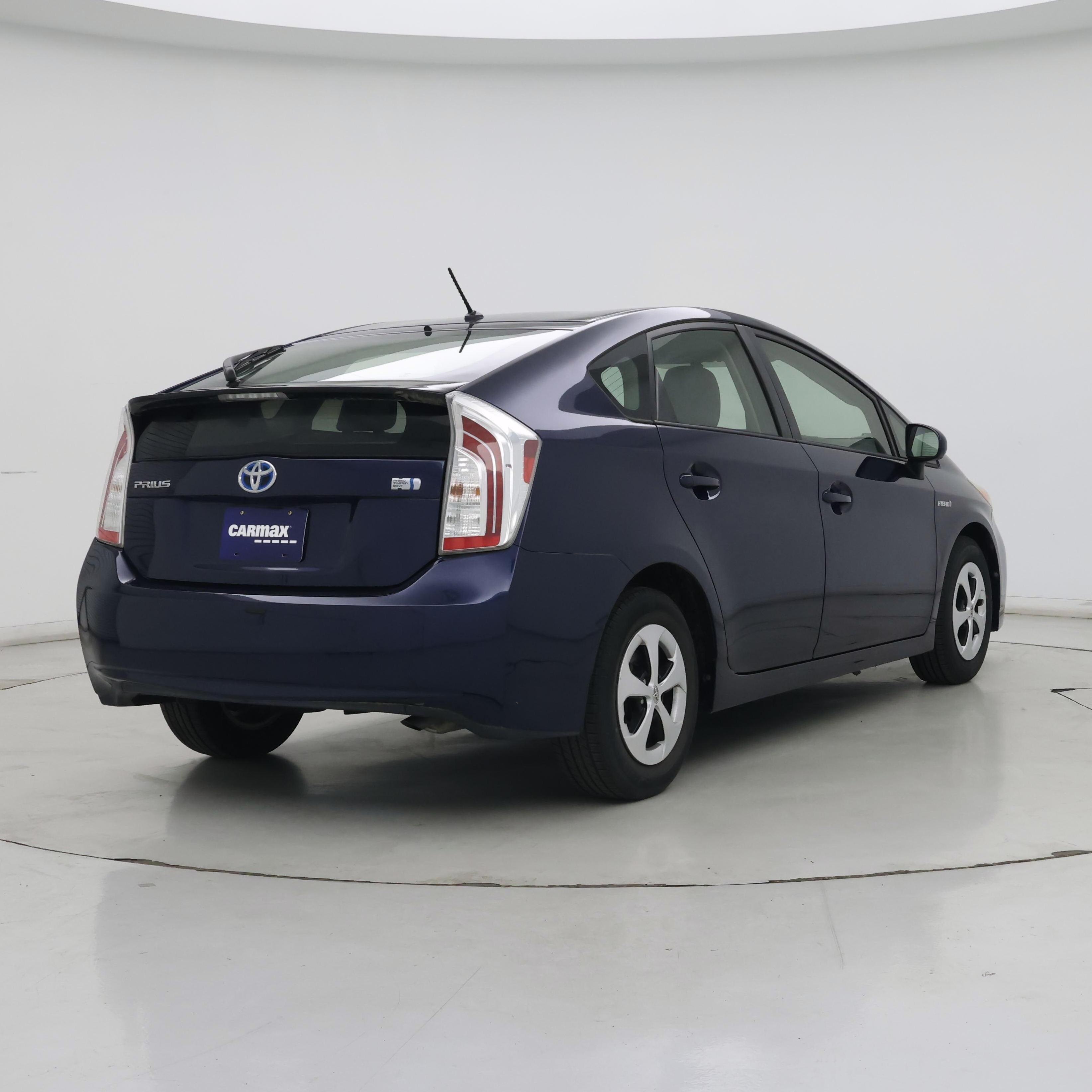 Thumbnail: 2014 Toyota Prius - 8