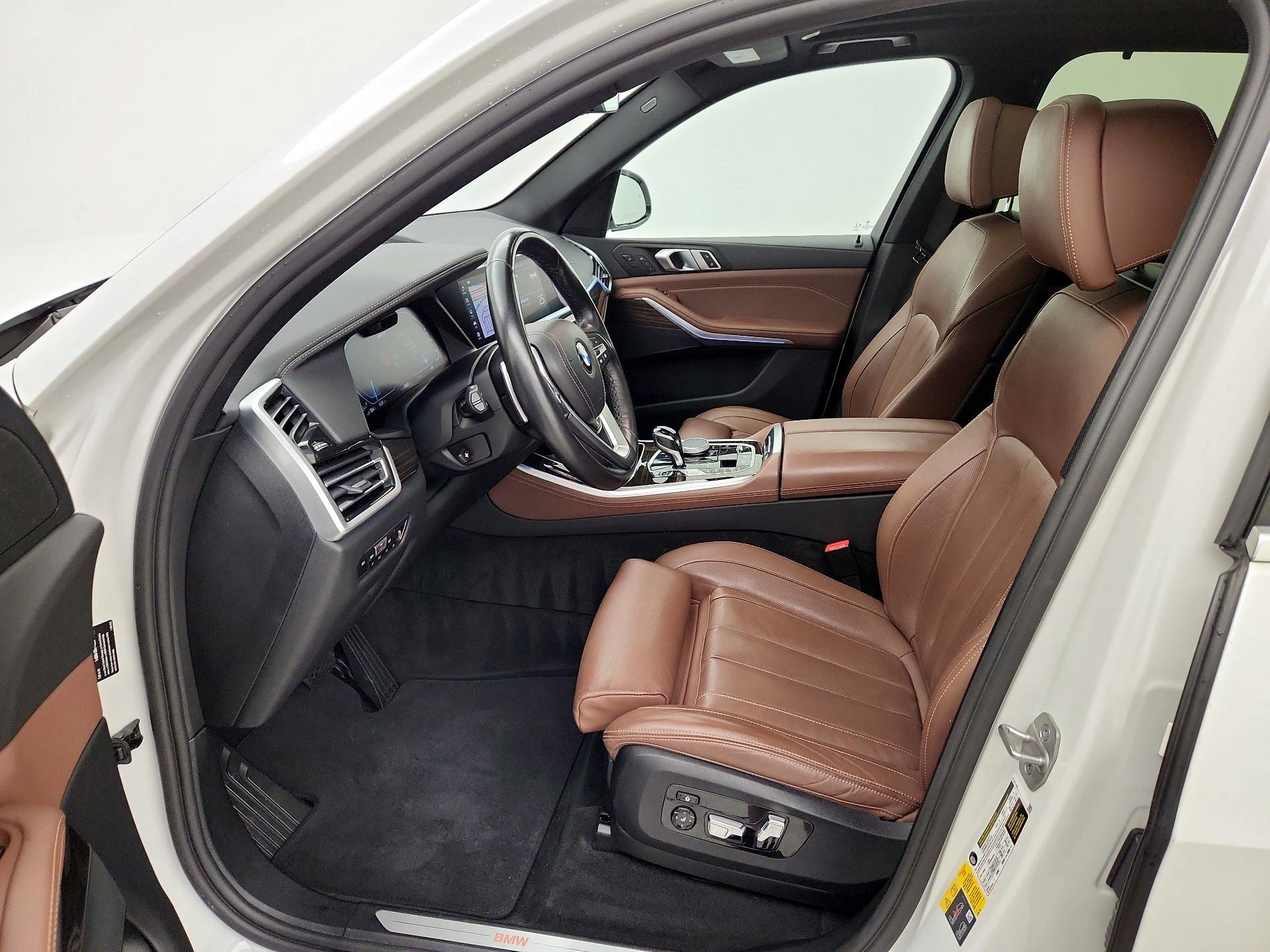 Thumbnail: 2021 BMW X5 - 11