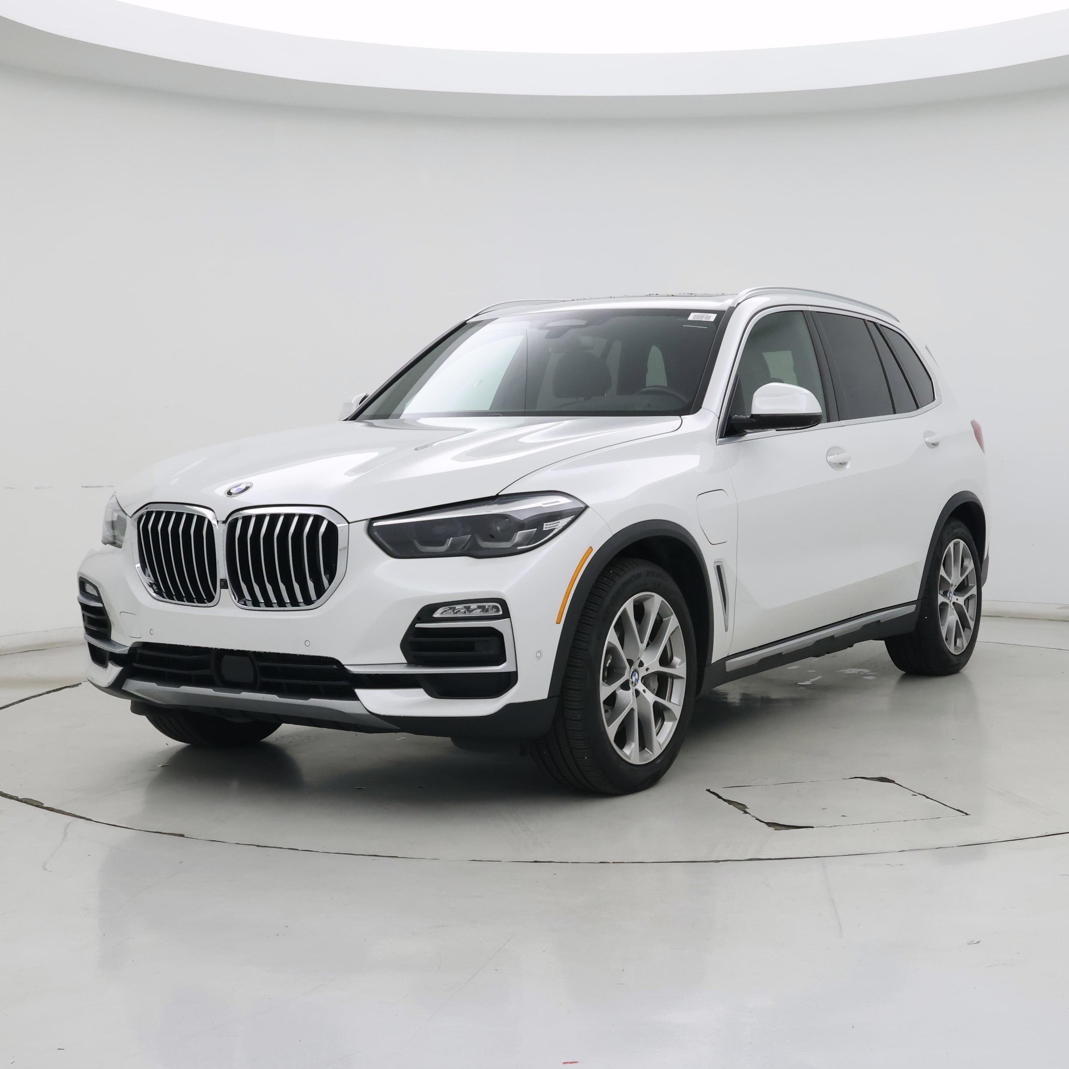 Thumbnail: 2021 BMW X5 - 4