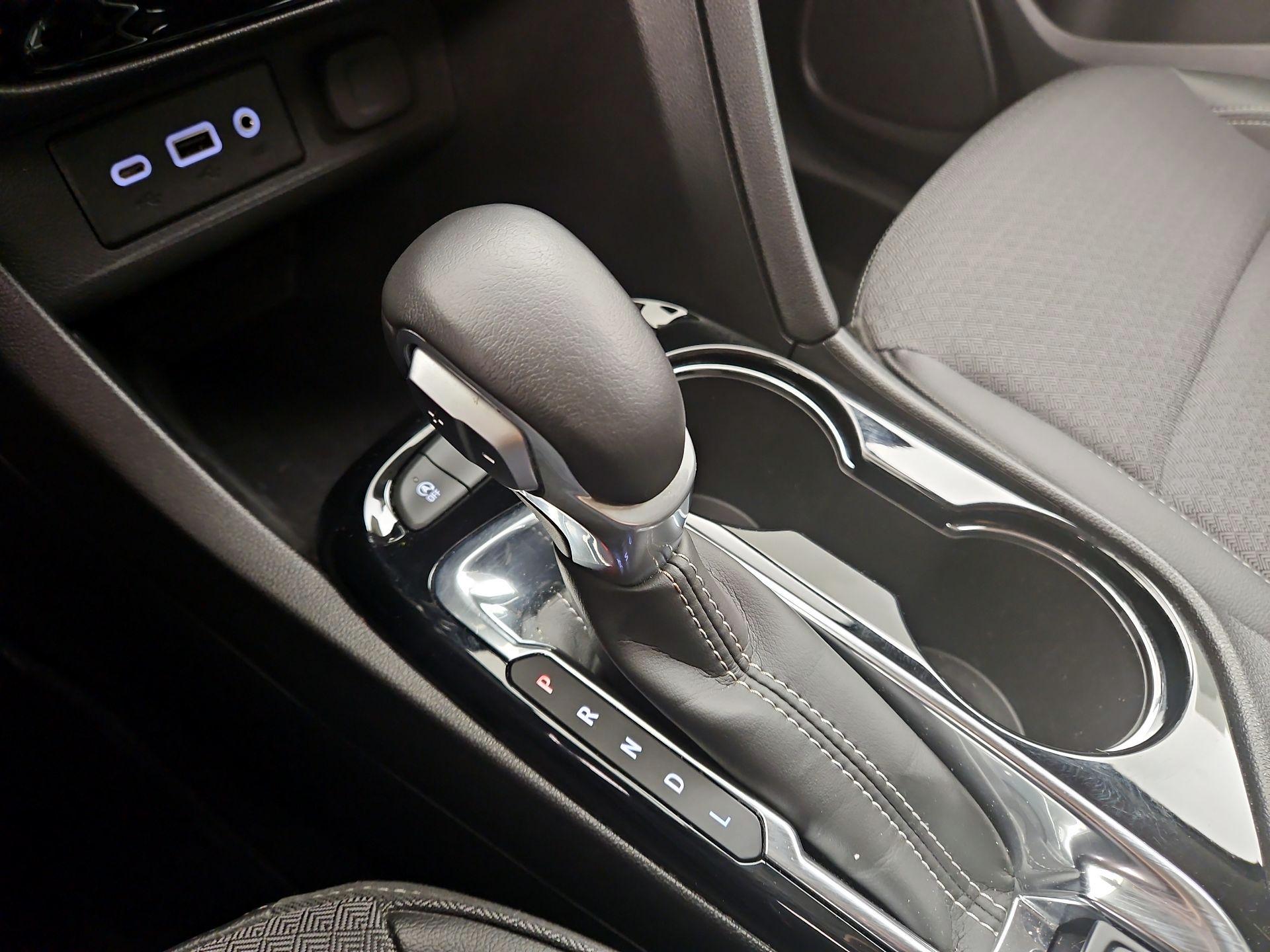 Thumbnail: 2023 Buick Encore GX - 17