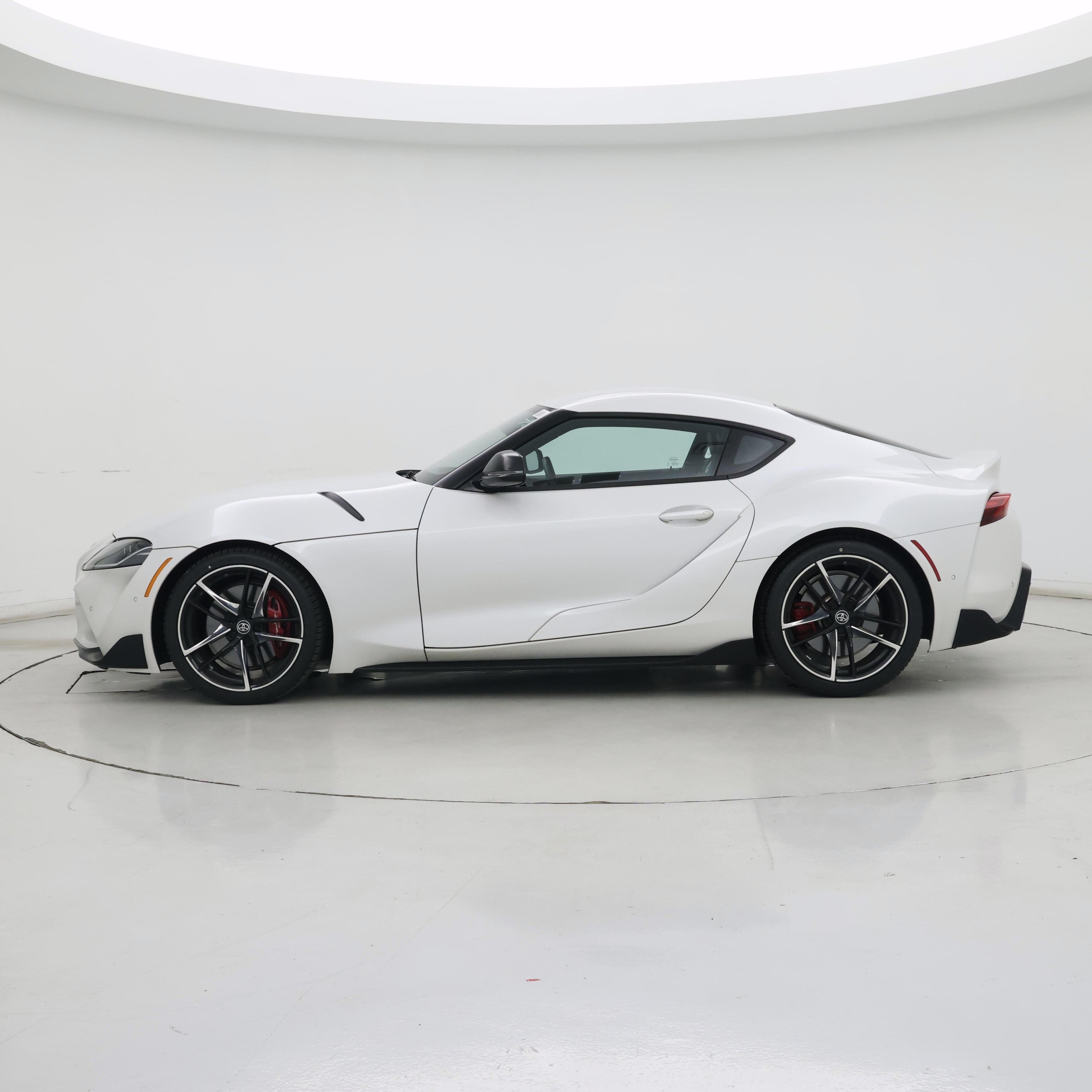 Thumbnail: 2021 Toyota Supra - 3