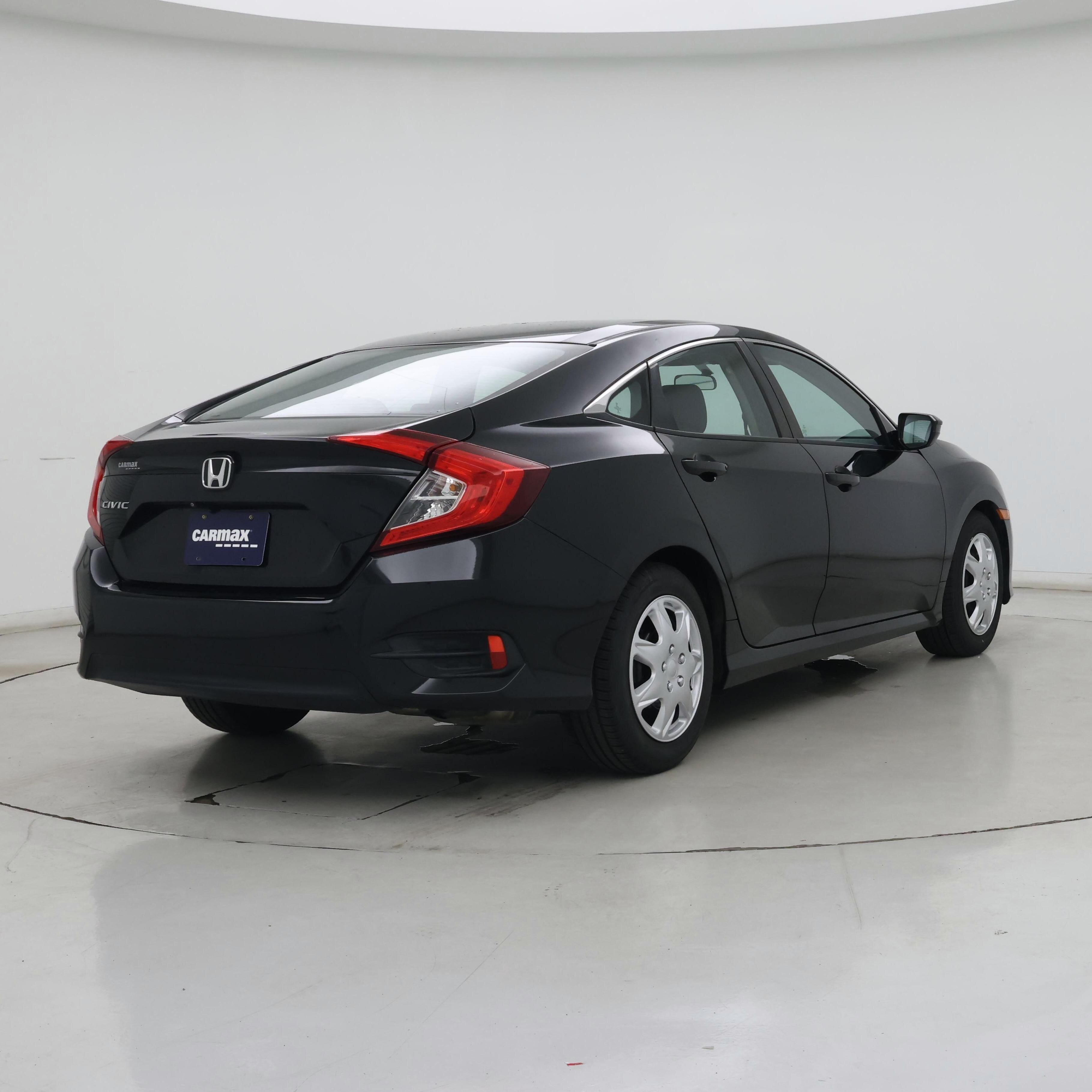 Thumbnail: 2017 Honda Civic - 8