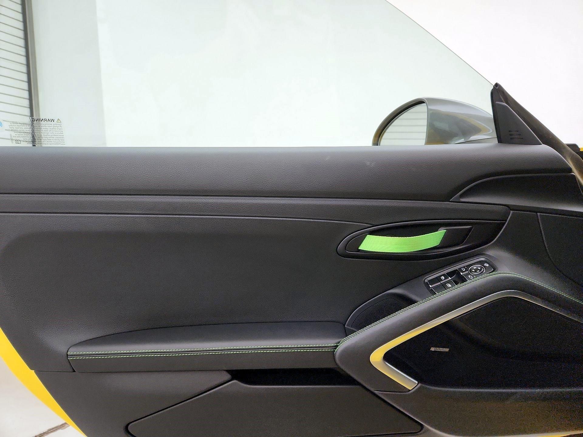Thumbnail: 2022 Porsche 718 Cayman - 12