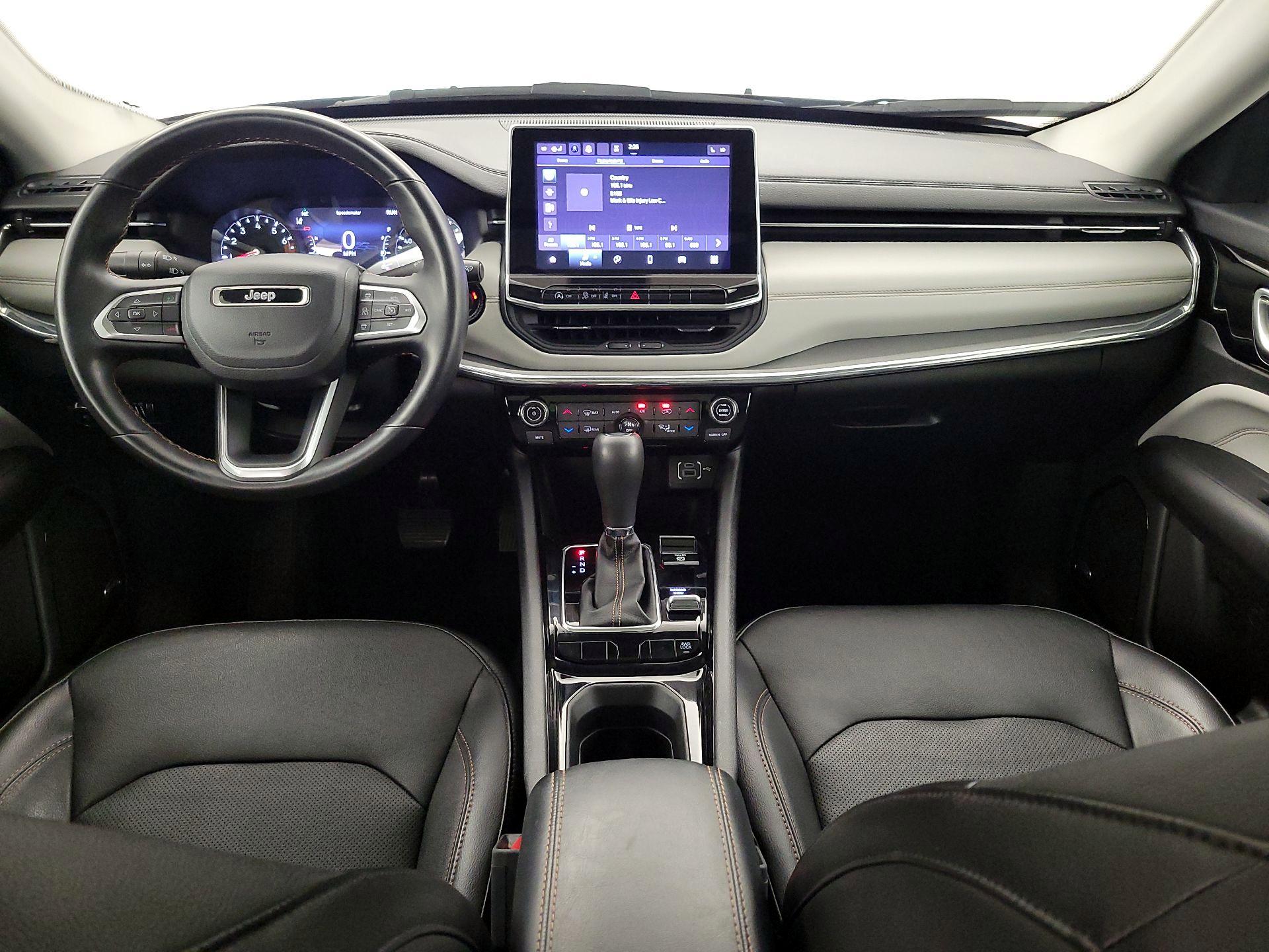Thumbnail: 2022 Jeep Compass - 9