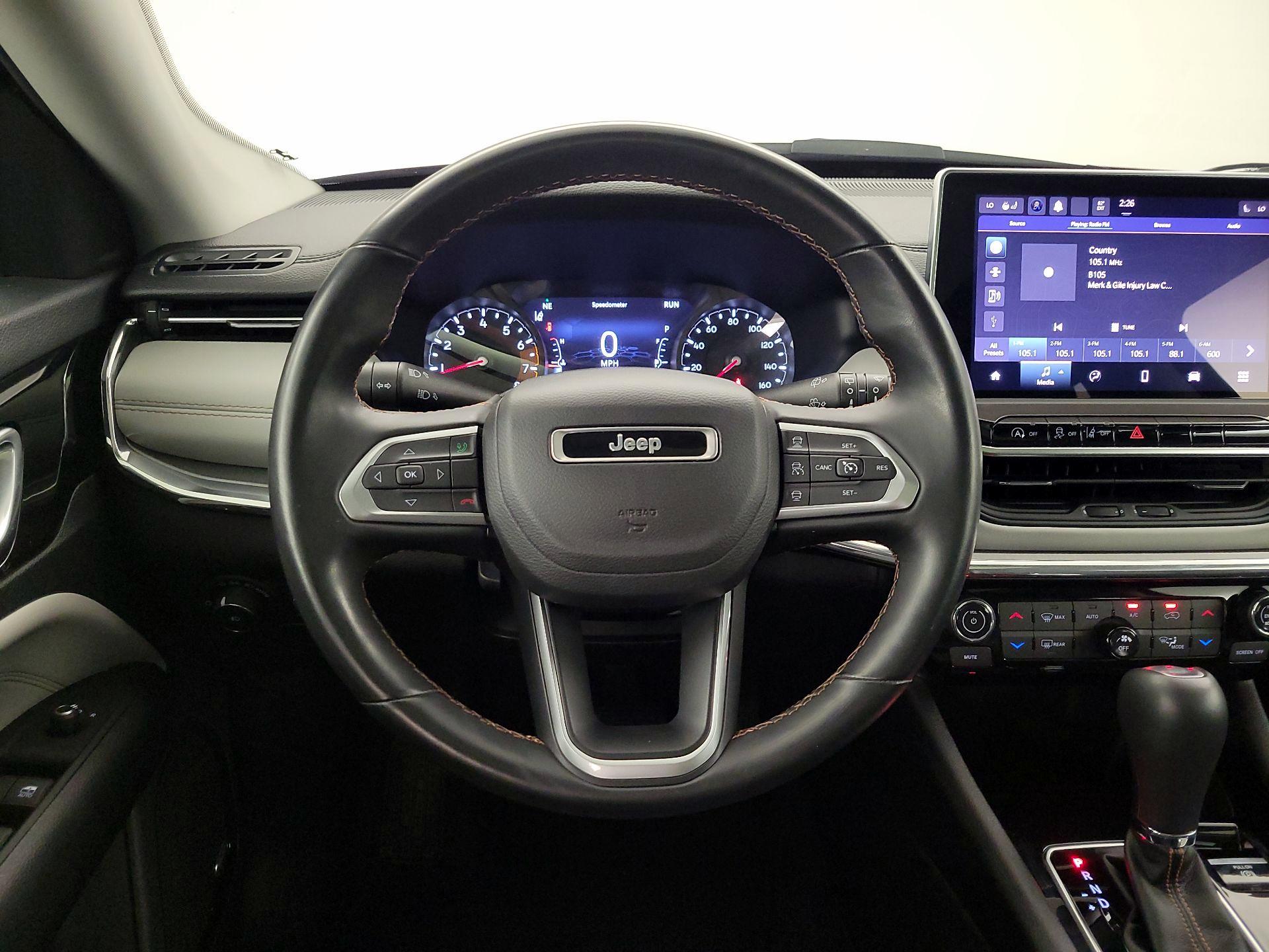 Thumbnail: 2022 Jeep Compass - 10