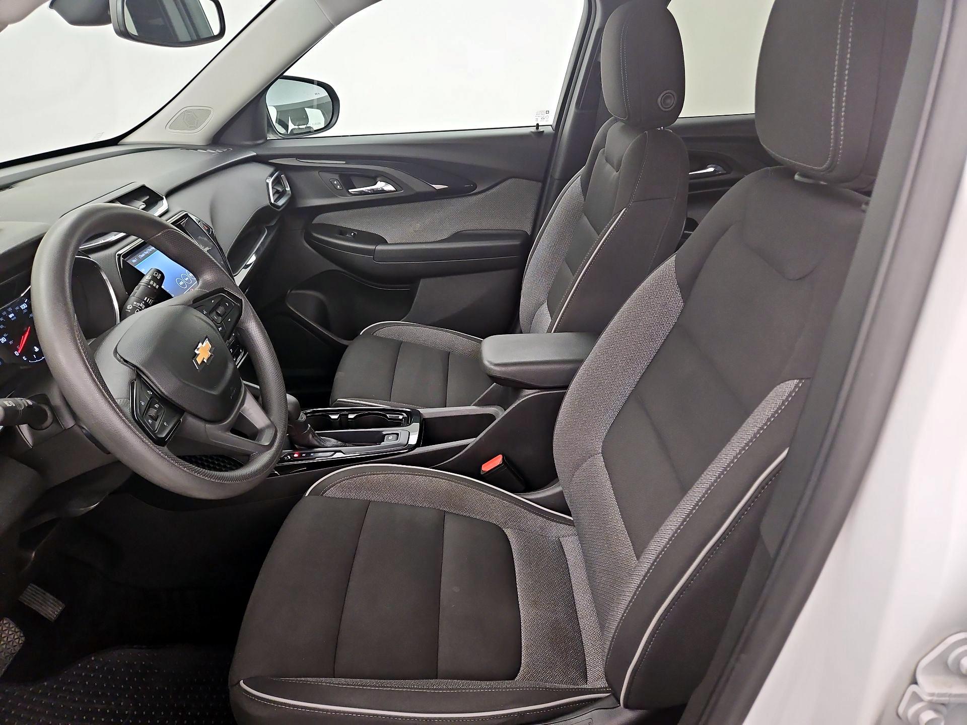 Thumbnail: 2021 Chevrolet TrailBlazer - 11