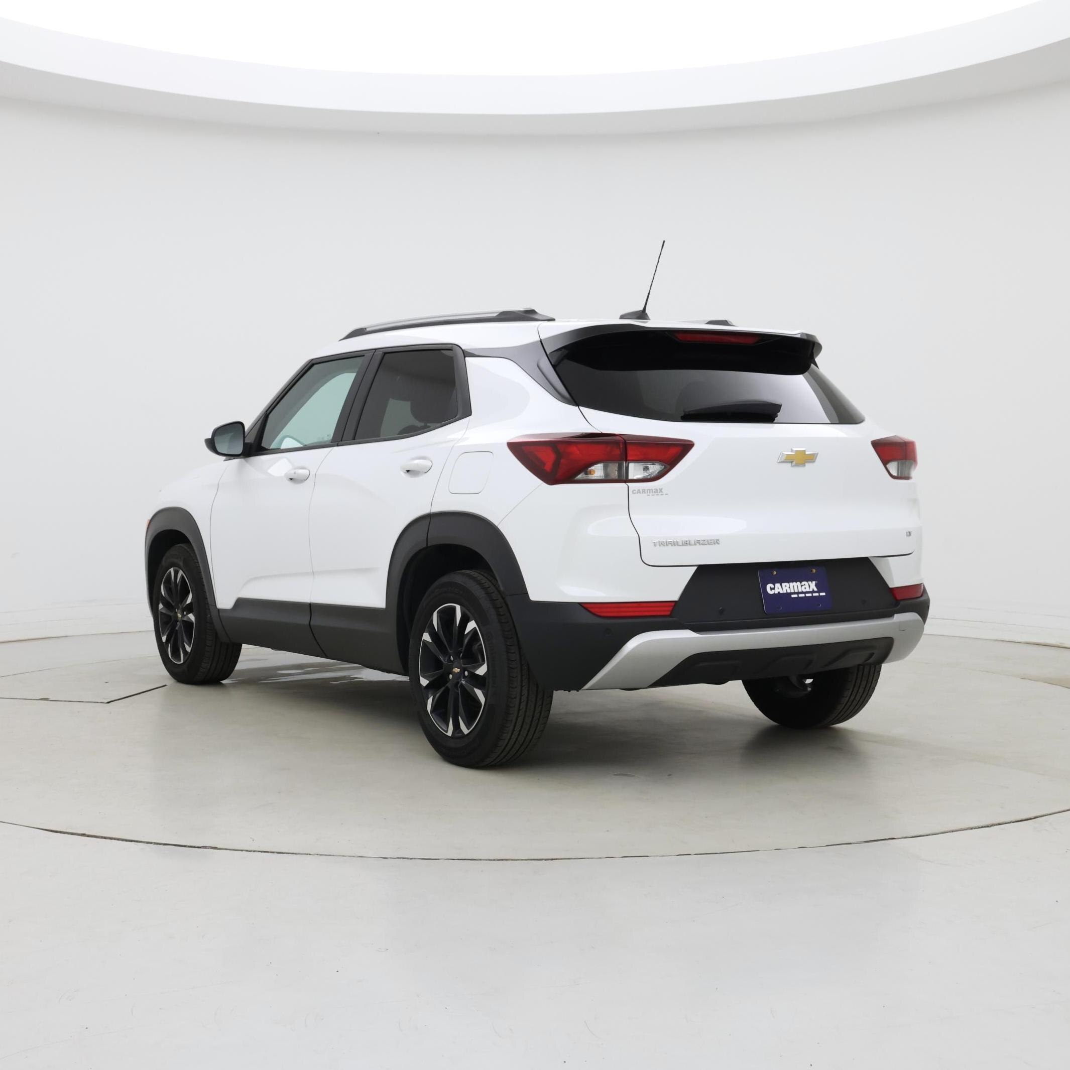 Thumbnail: 2021 Chevrolet TrailBlazer - 2