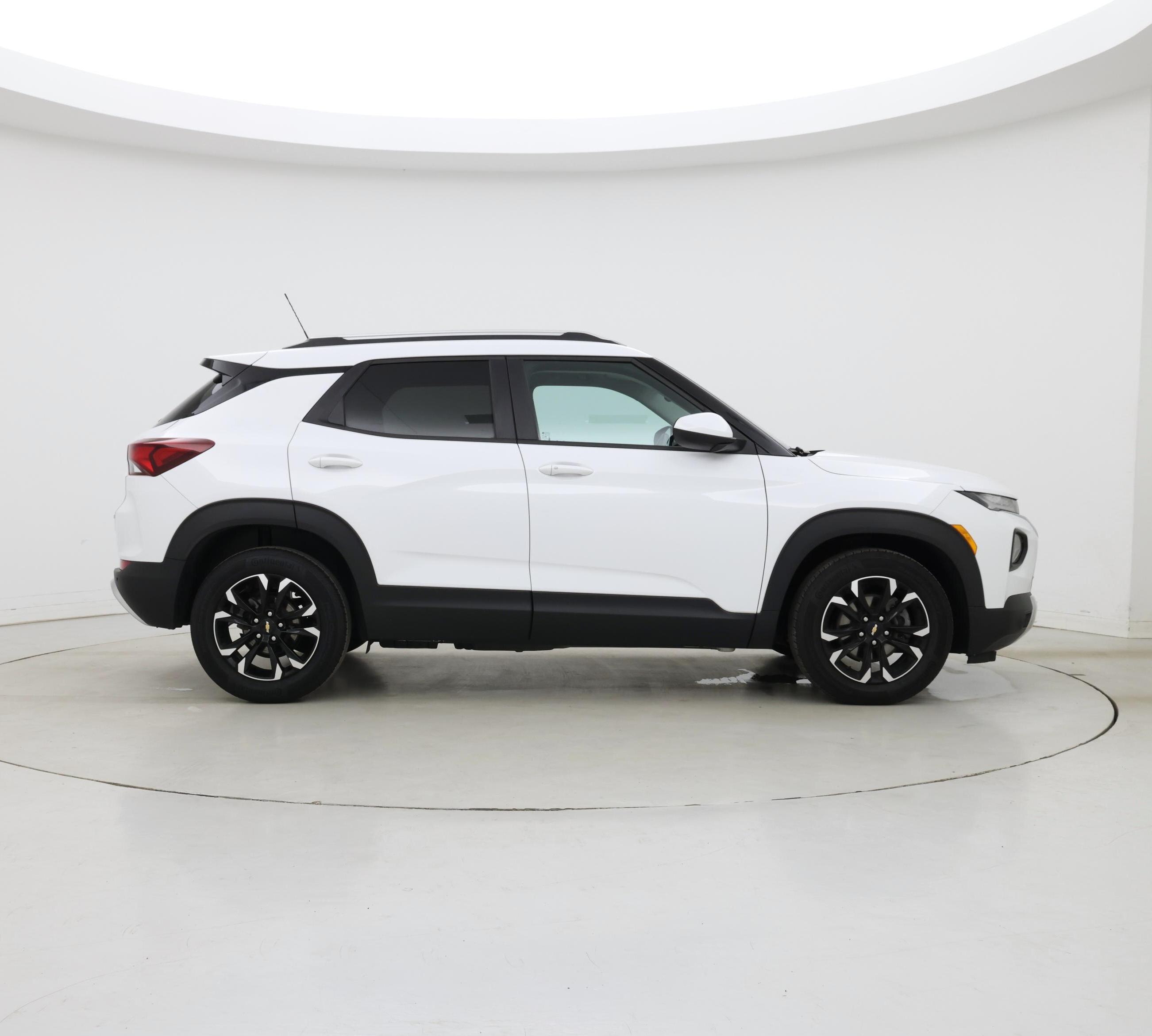 Thumbnail: 2021 Chevrolet TrailBlazer - 7