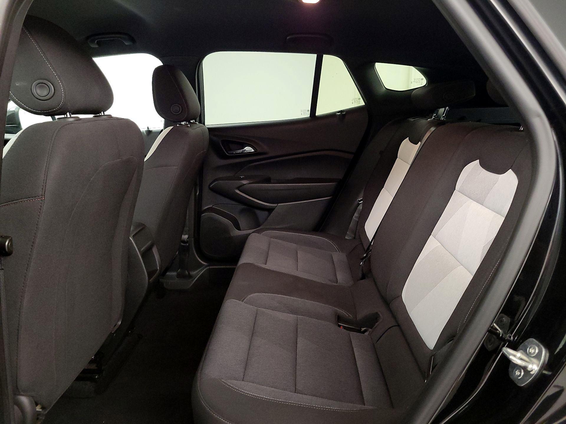 Thumbnail: 2024 Chevrolet Trax - 19