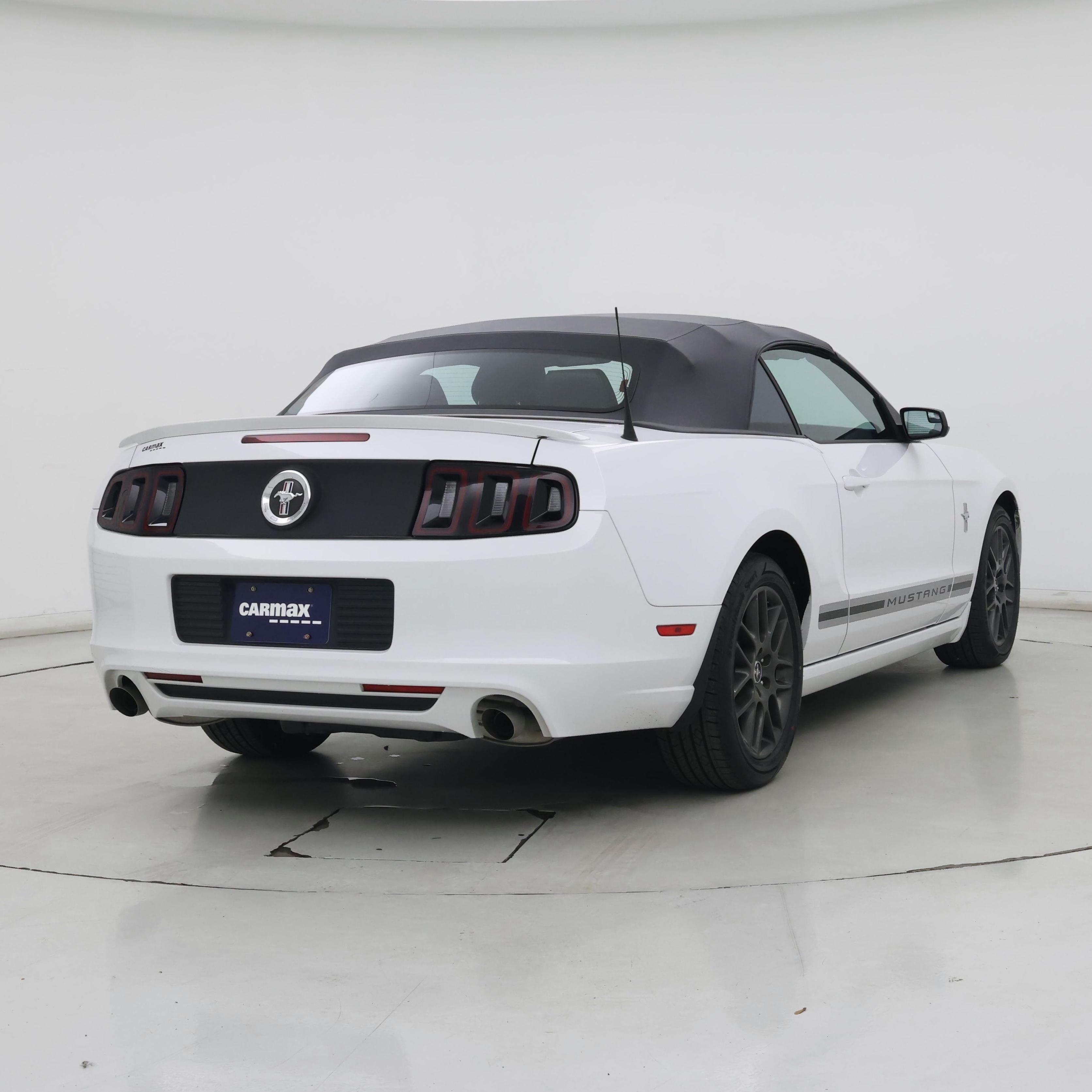 Thumbnail: 2014 Ford Mustang - 8