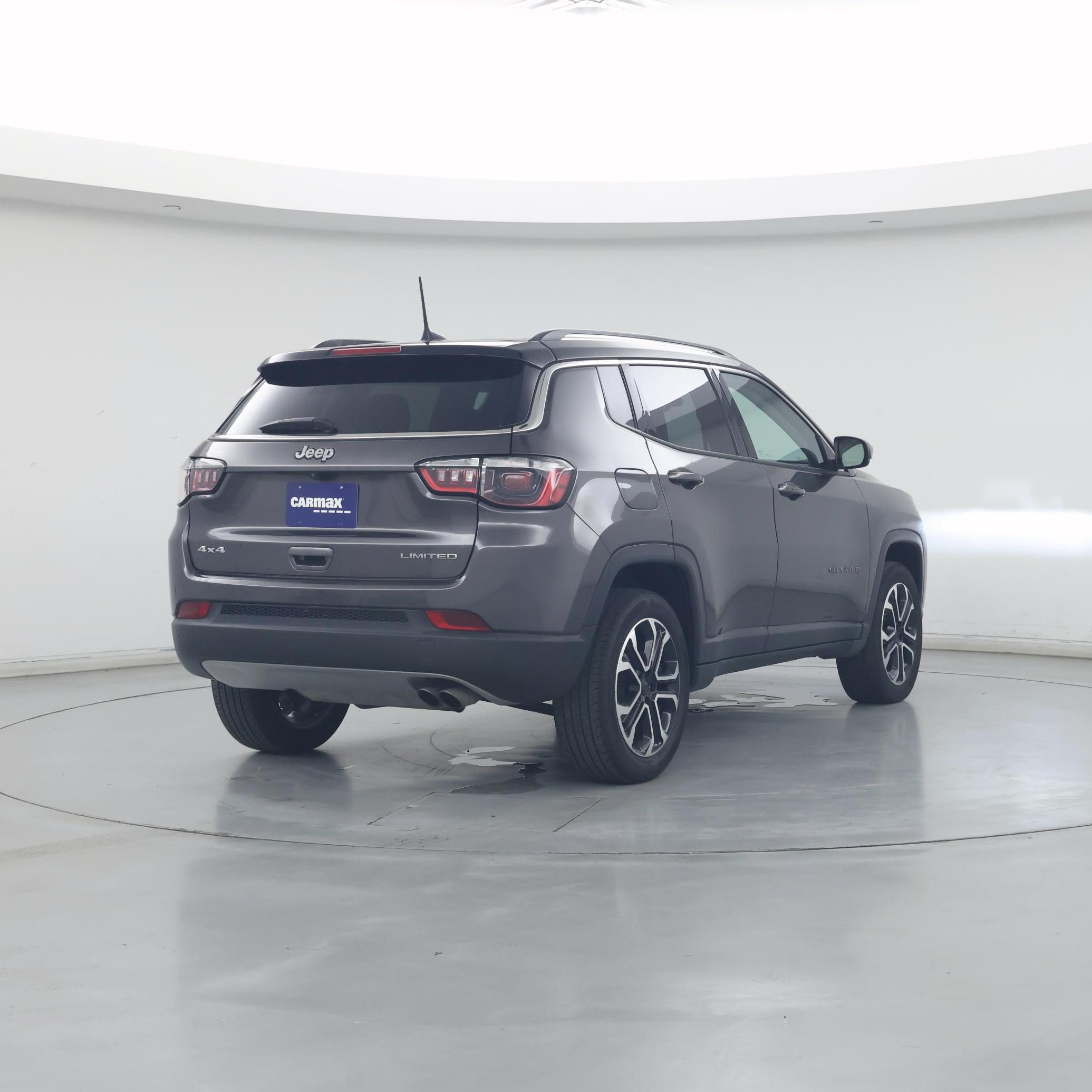 Thumbnail: 2022 Jeep Compass - 8