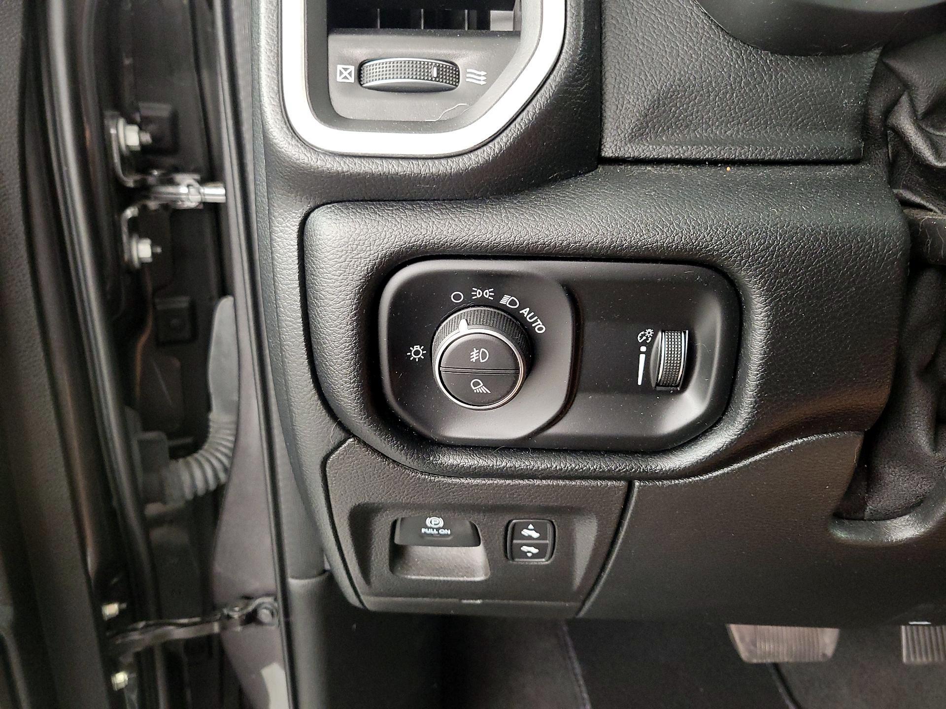 Thumbnail: 2022 RAM 1500 - 13