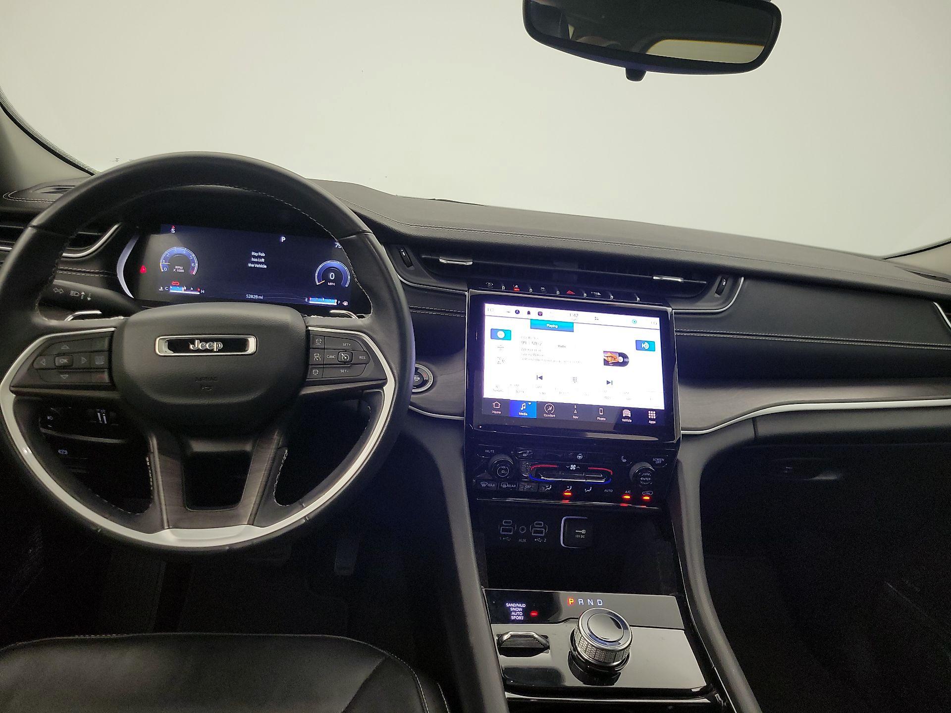 Thumbnail: 2022 Jeep Grand Cherokee L - 9