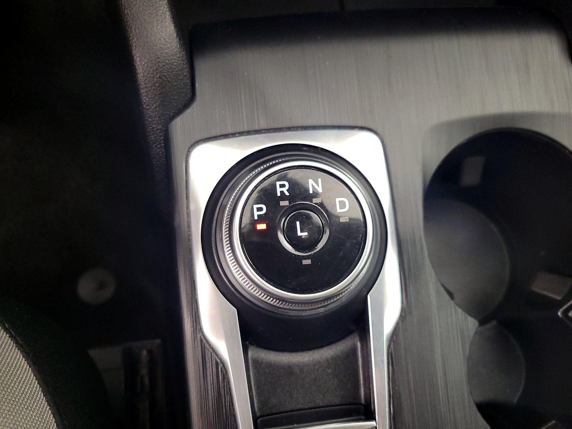 Thumbnail: 2022 Ford Escape - 16