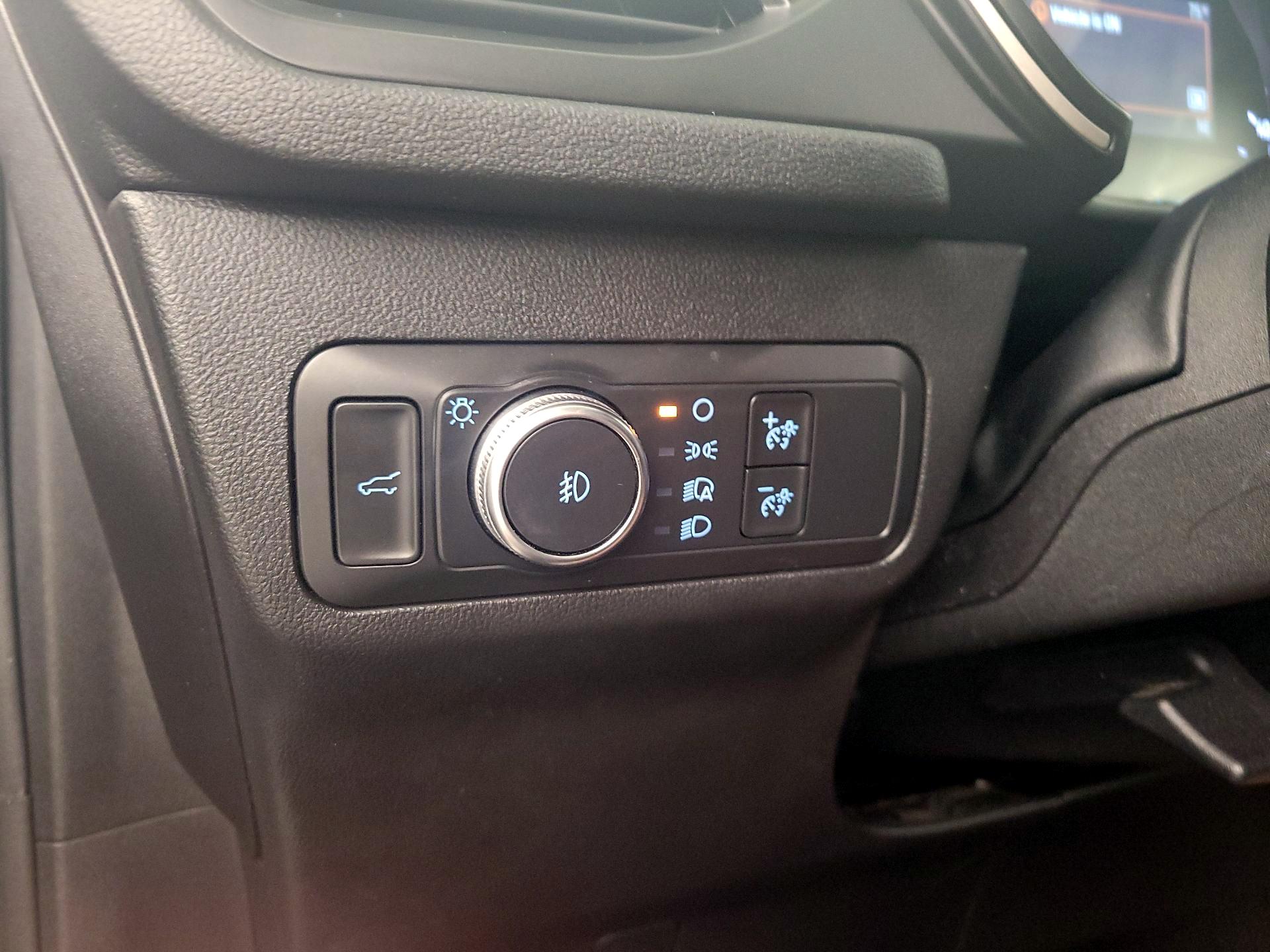 Thumbnail: 2020 Ford Escape - 13