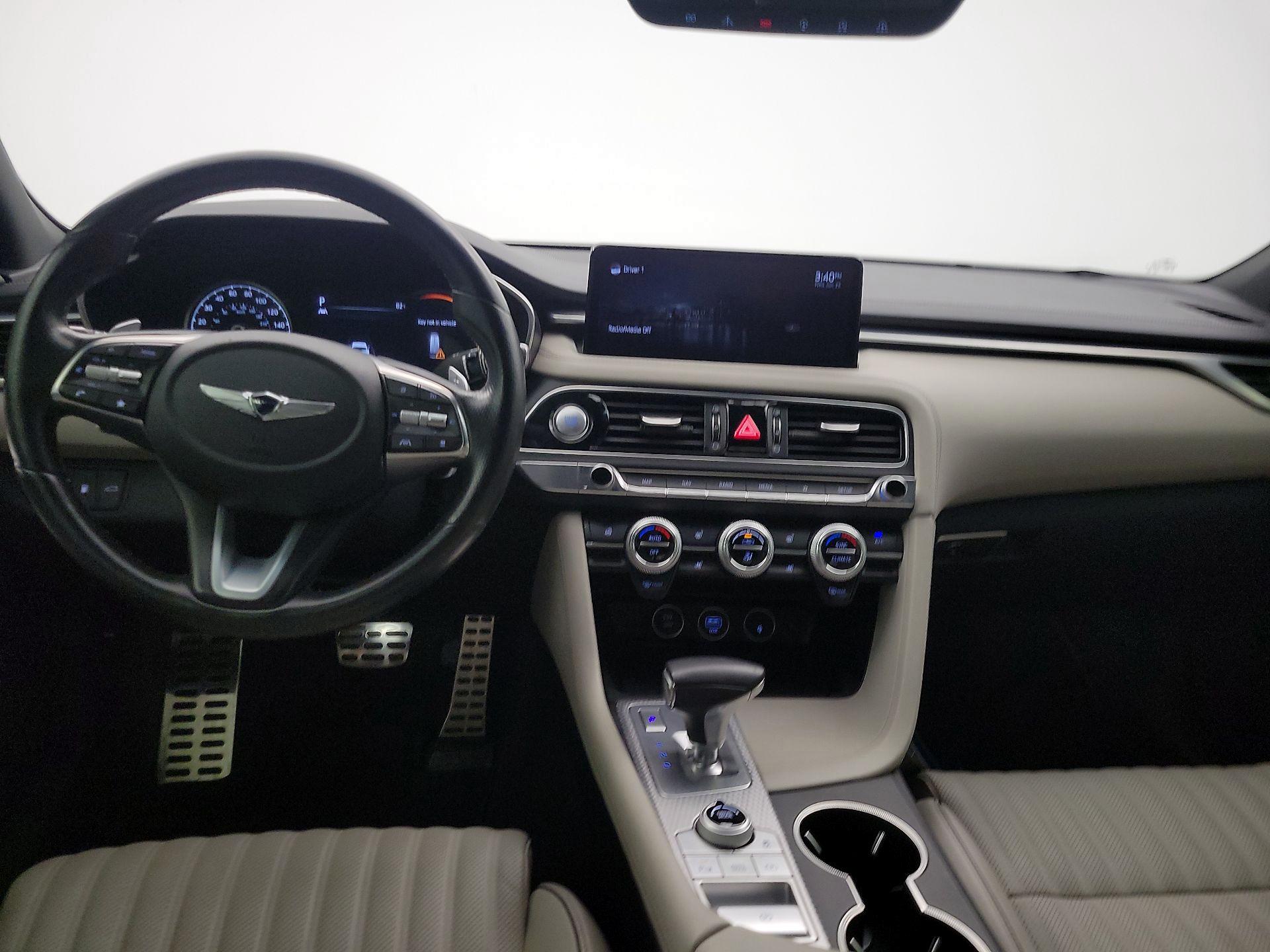Thumbnail: 2022 Genesis G70 - 9