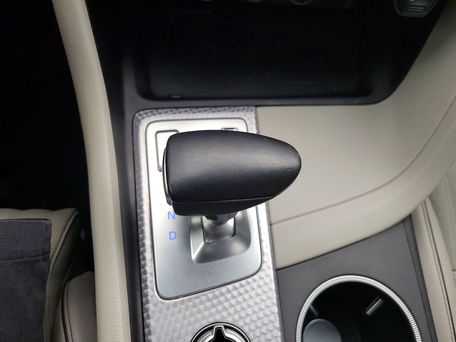 Thumbnail: 2022 Genesis G70 - 16