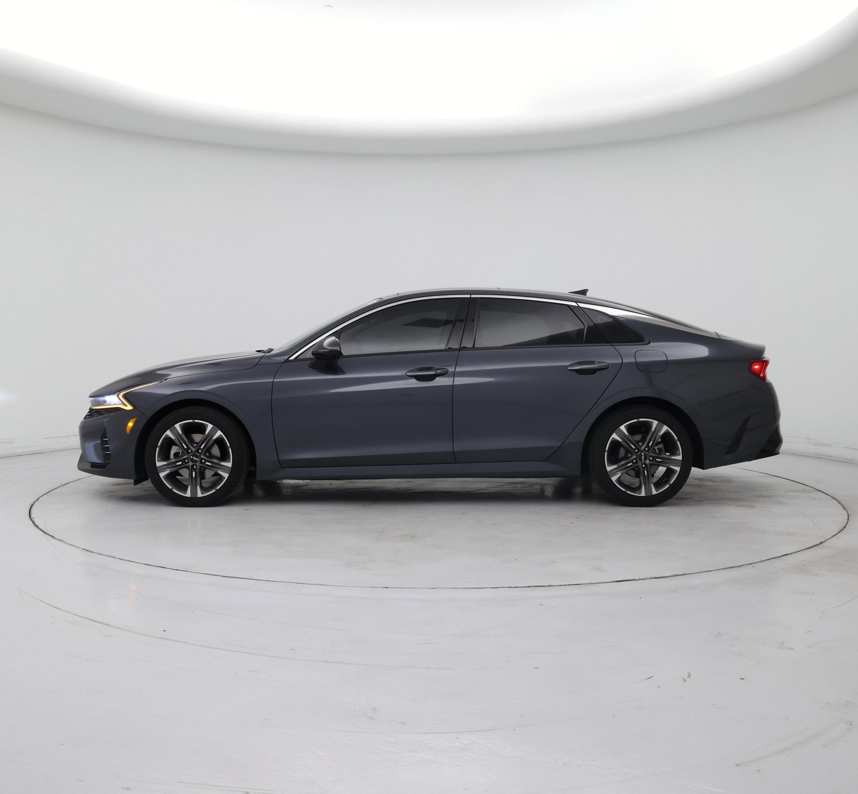 Thumbnail: 2022 Kia K5 - 3