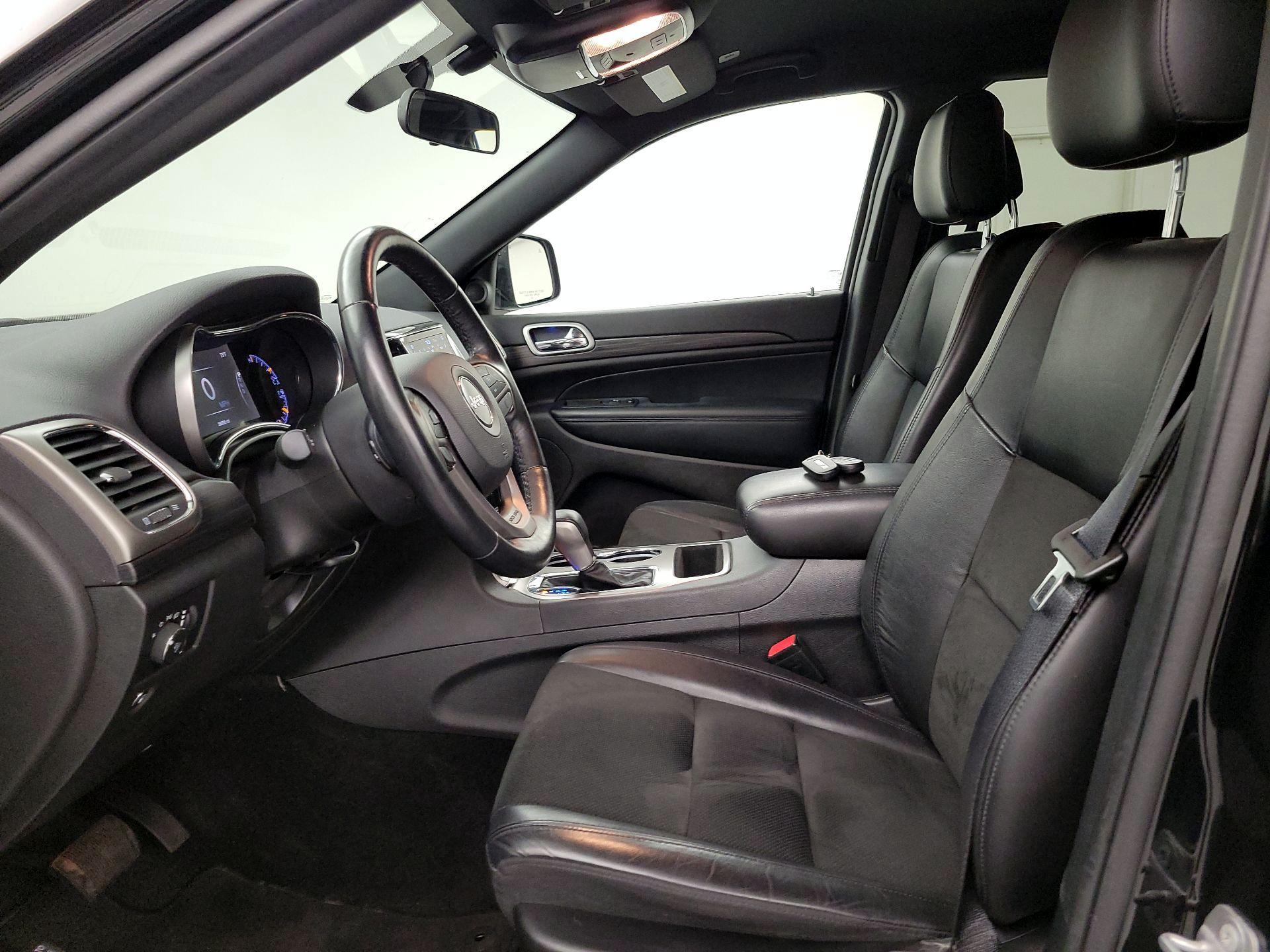 Thumbnail: 2021 Jeep Grand Cherokee - 11