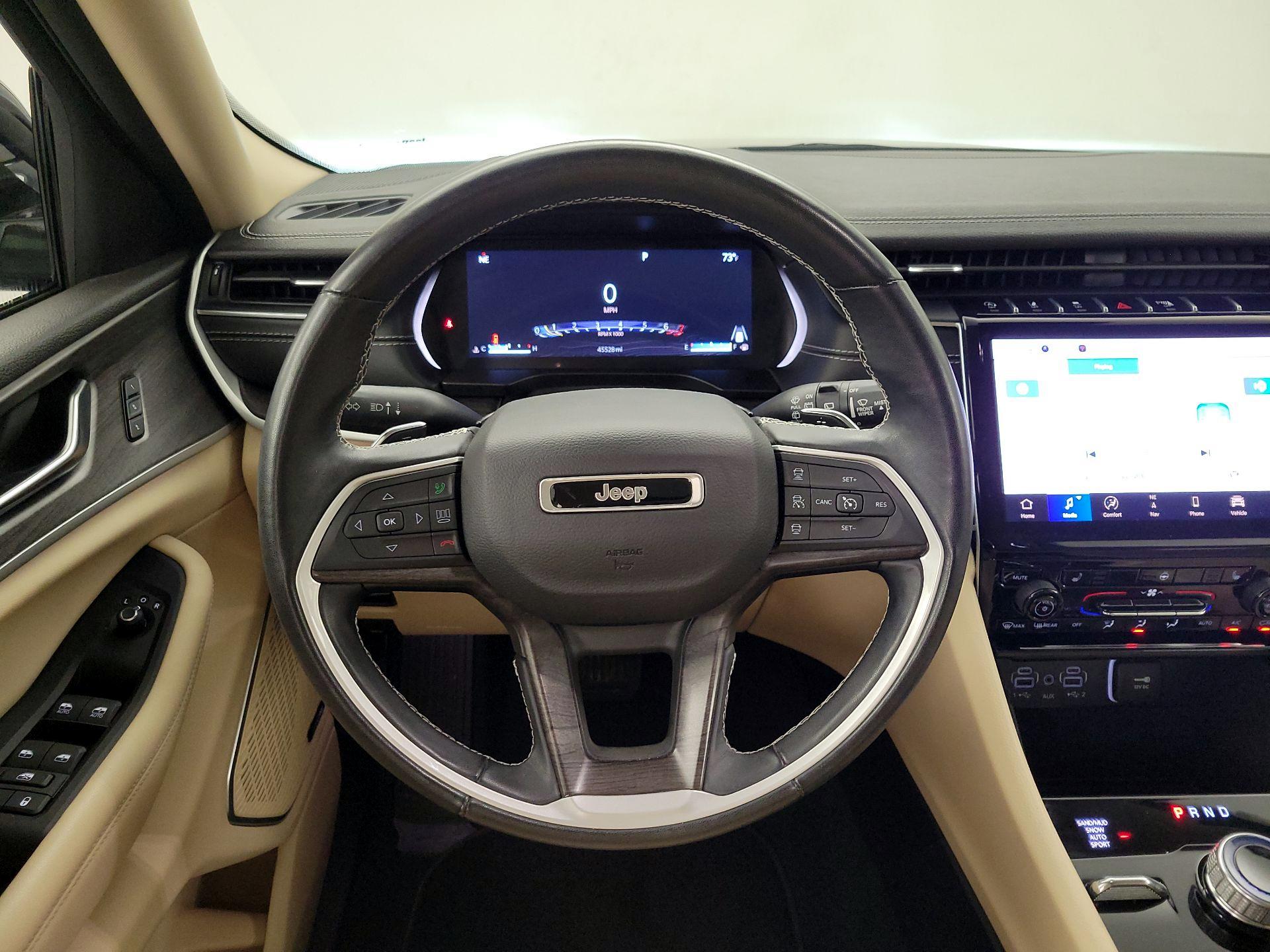 Thumbnail: 2022 Jeep Grand Cherokee L - 10