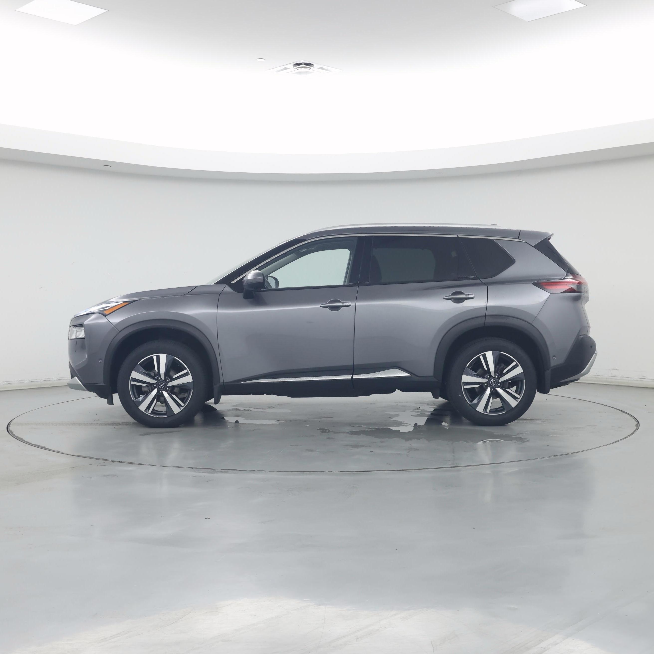 Thumbnail: 2023 Nissan Rogue - 3