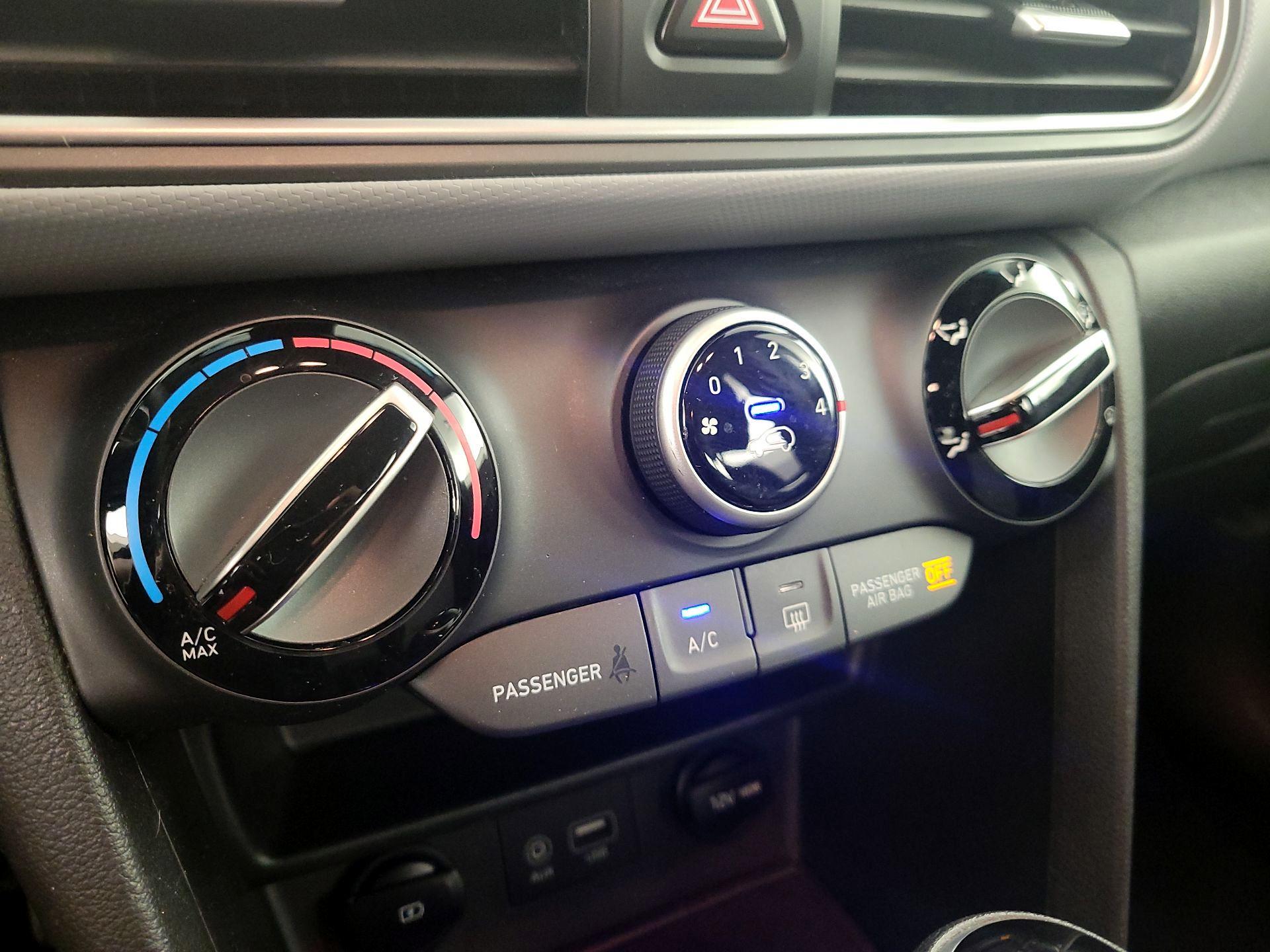 Thumbnail: 2021 Hyundai Kona - 16