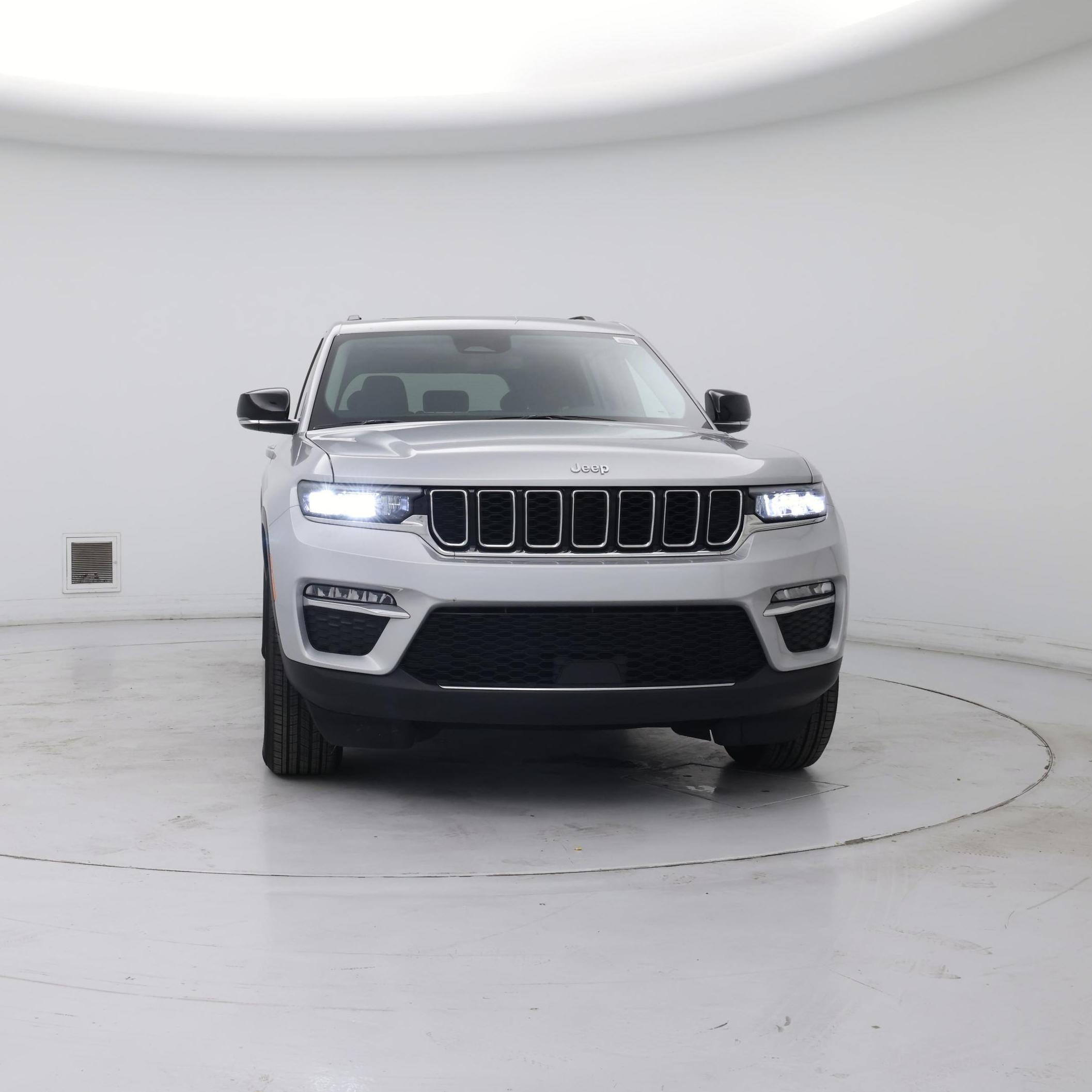Thumbnail: 2022 Jeep Grand Cherokee - 5