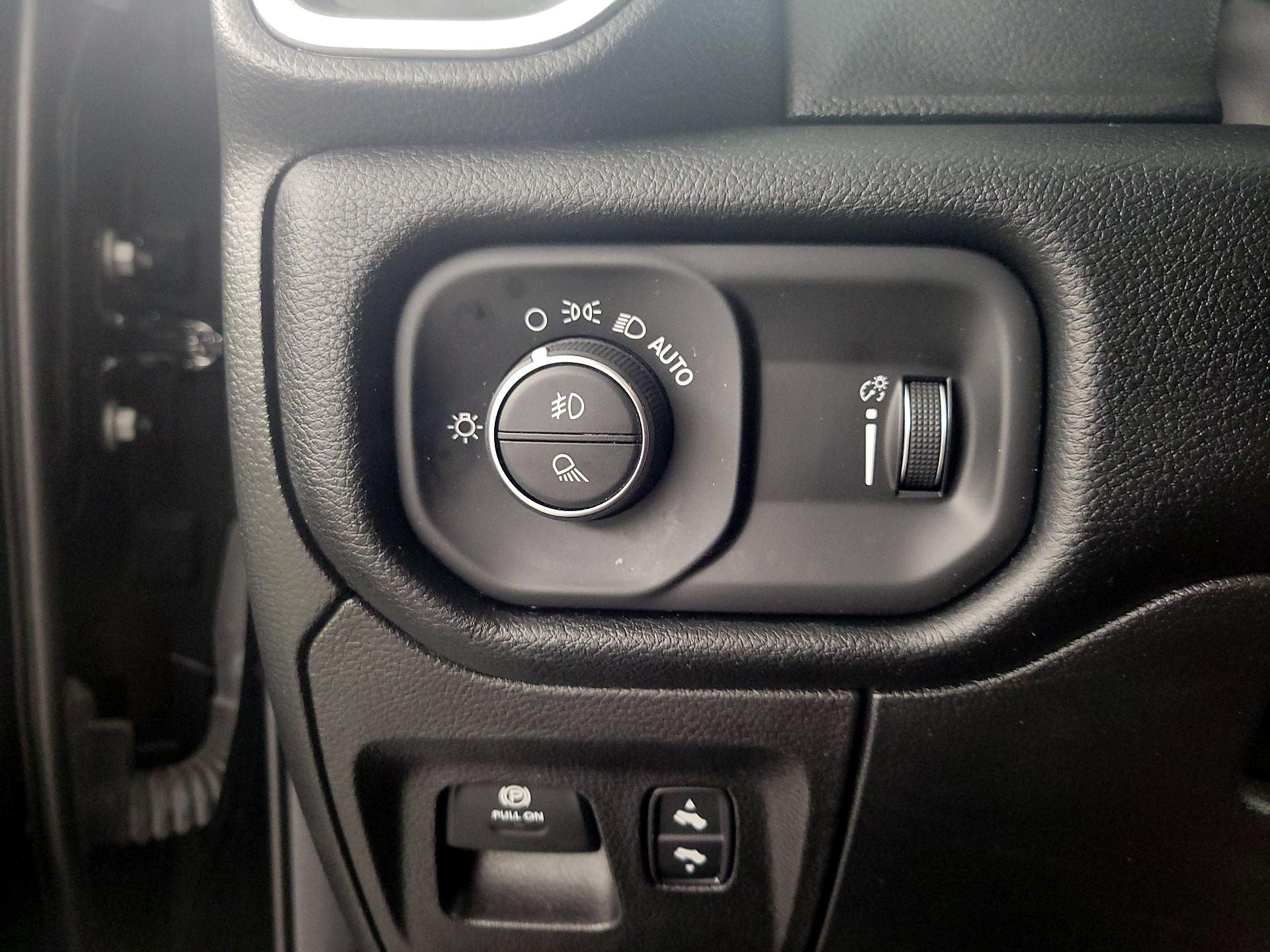 Thumbnail: 2022 RAM 1500 - 13