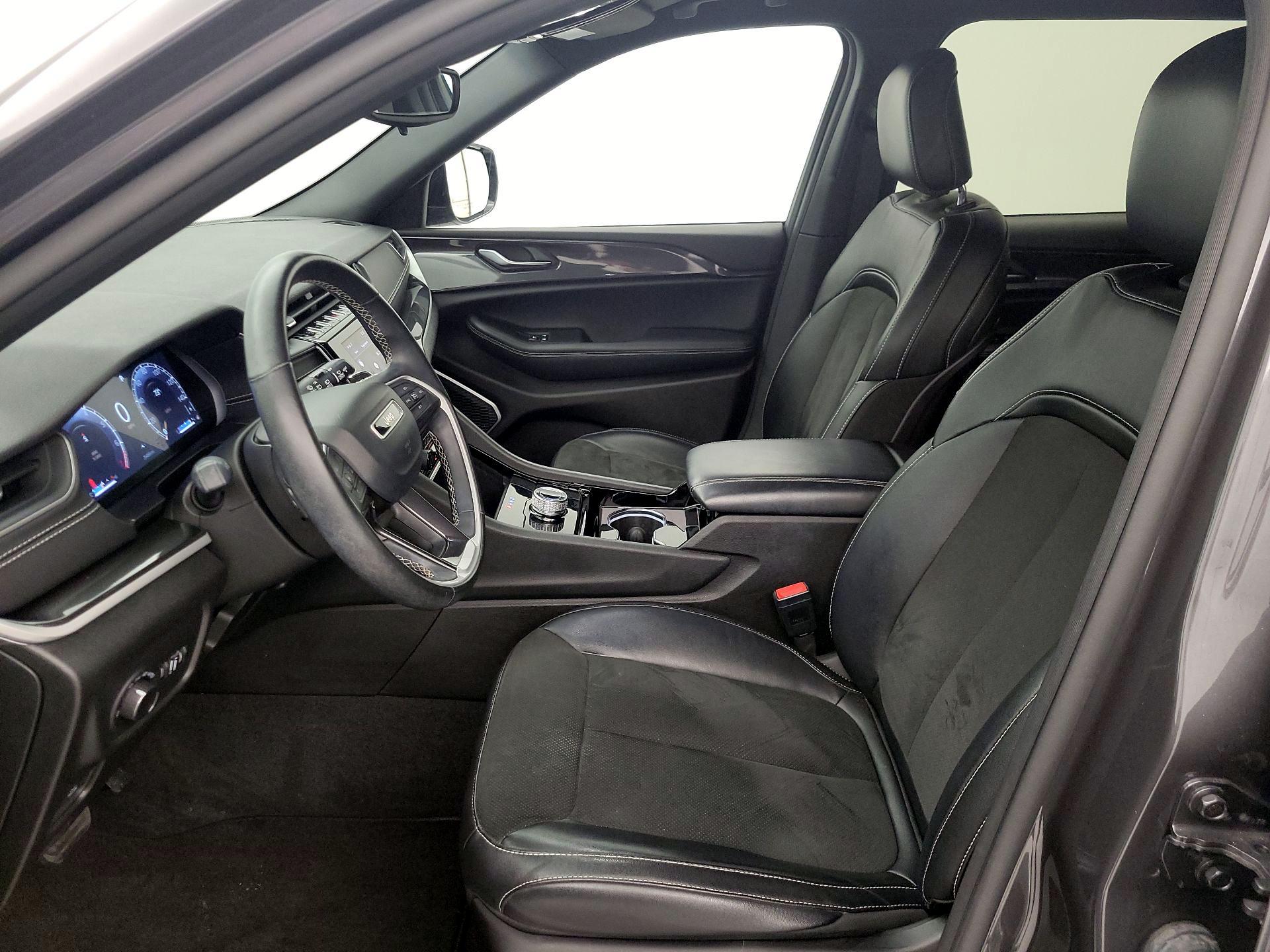 Thumbnail: 2021 Jeep Grand Cherokee L - 11