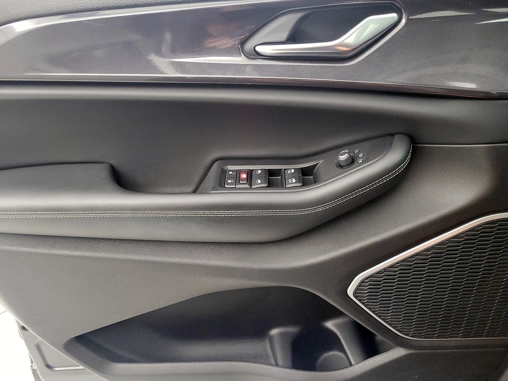 Thumbnail: 2021 Jeep Grand Cherokee L - 12