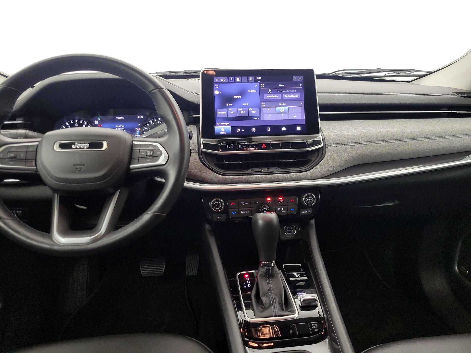 Thumbnail: 2022 Jeep Compass - 9