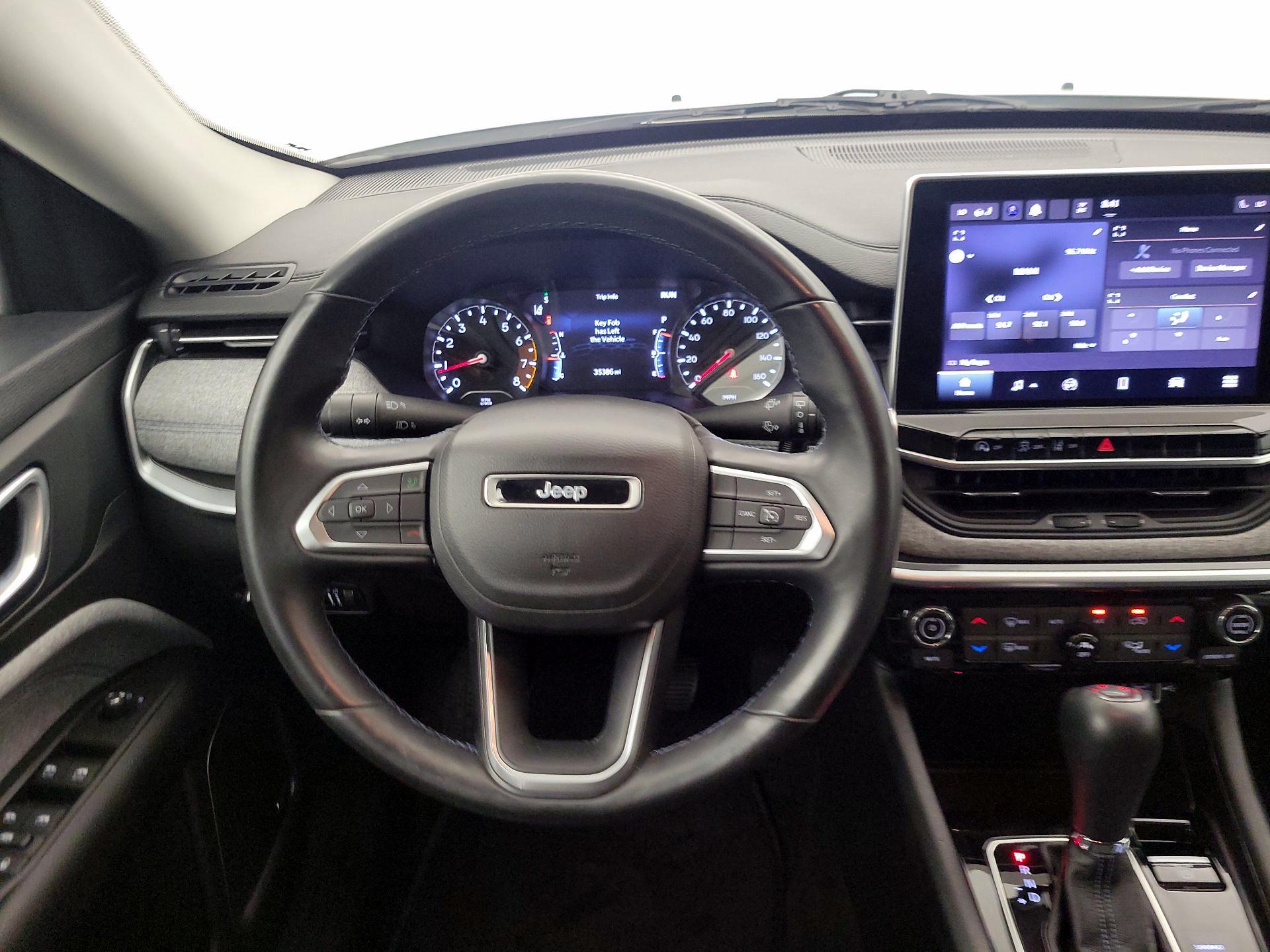 Thumbnail: 2022 Jeep Compass - 10