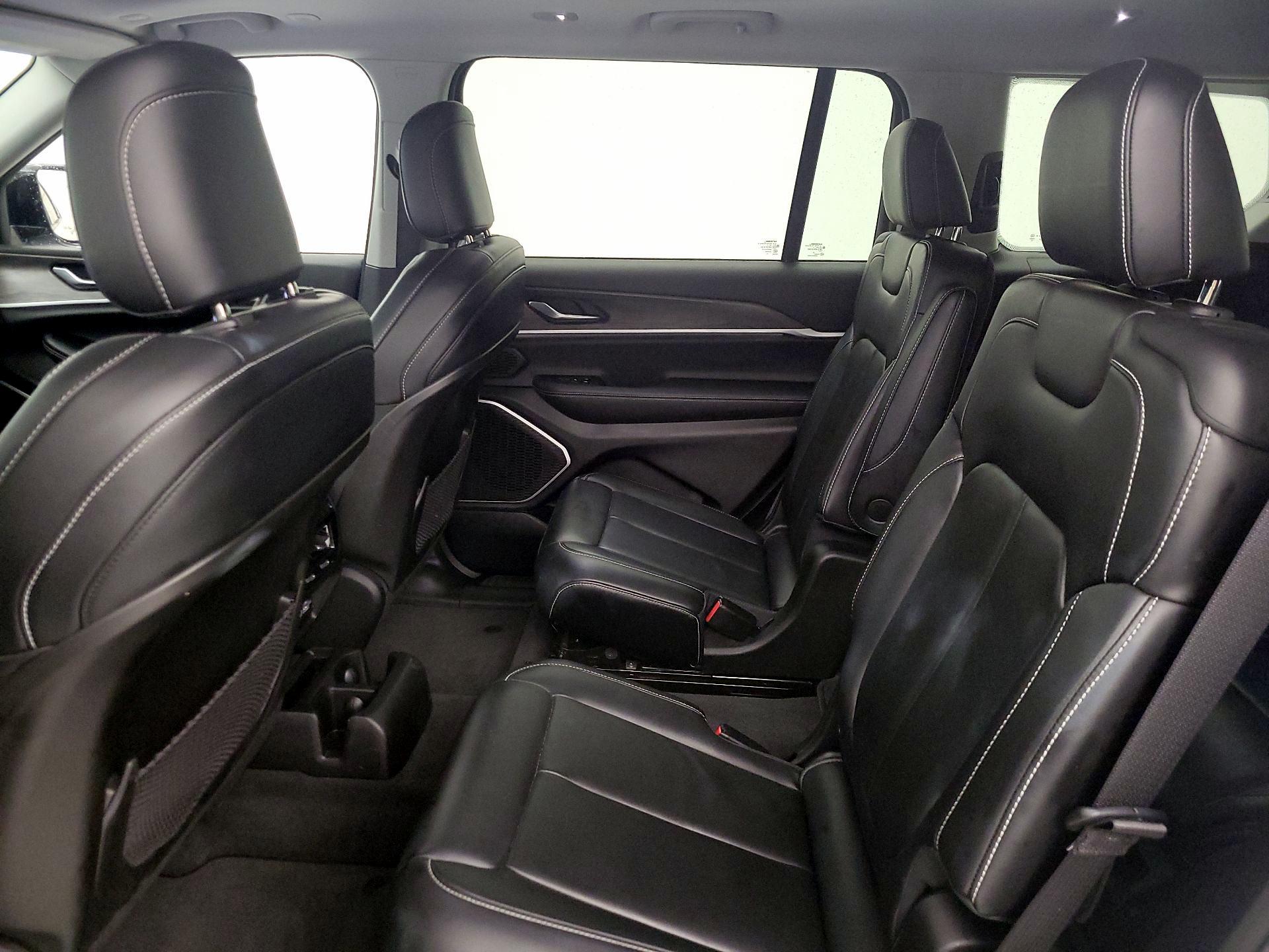 Thumbnail: 2021 Jeep Grand Cherokee L - 19