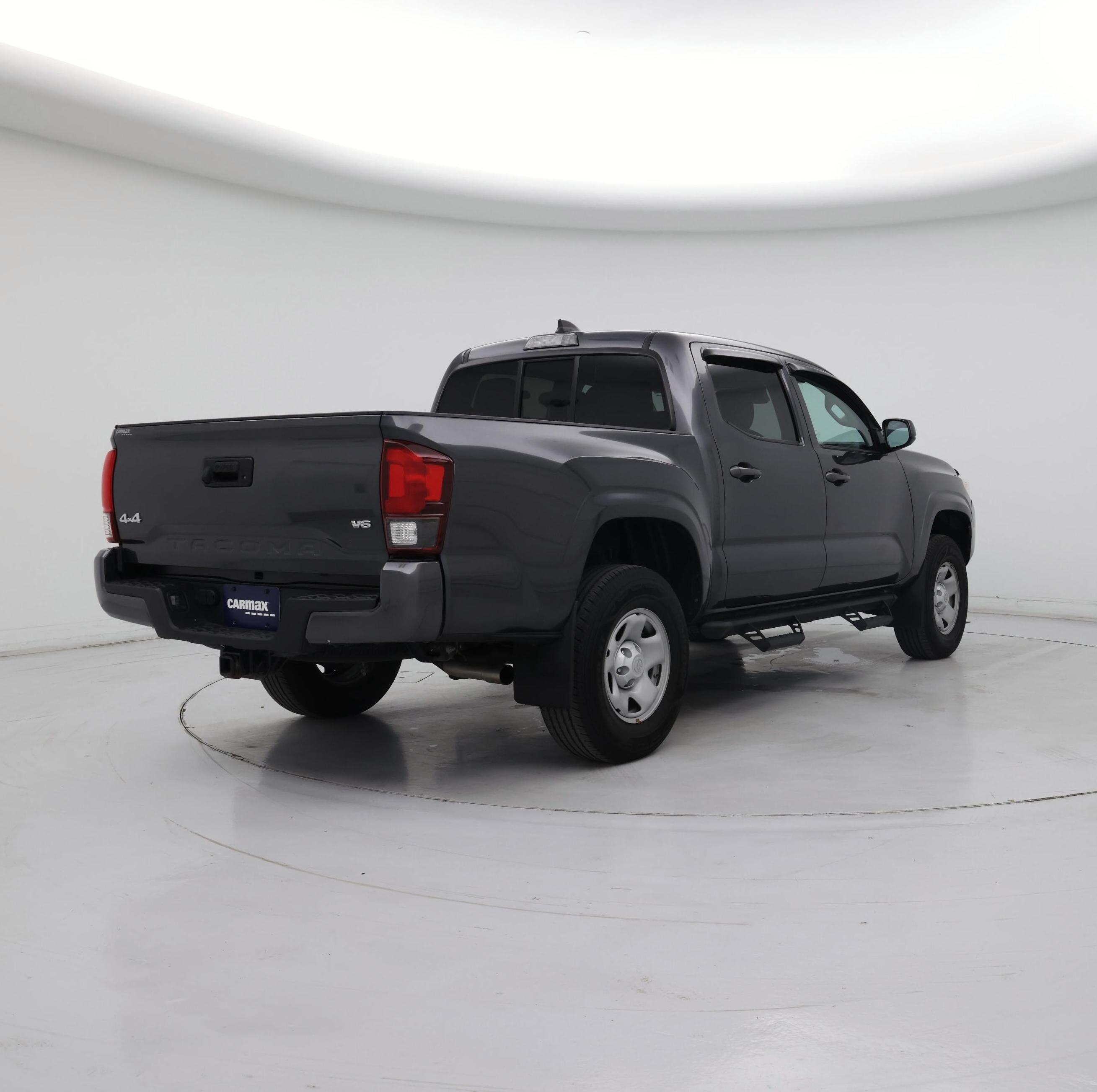 Thumbnail: 2020 Toyota Tacoma - 8